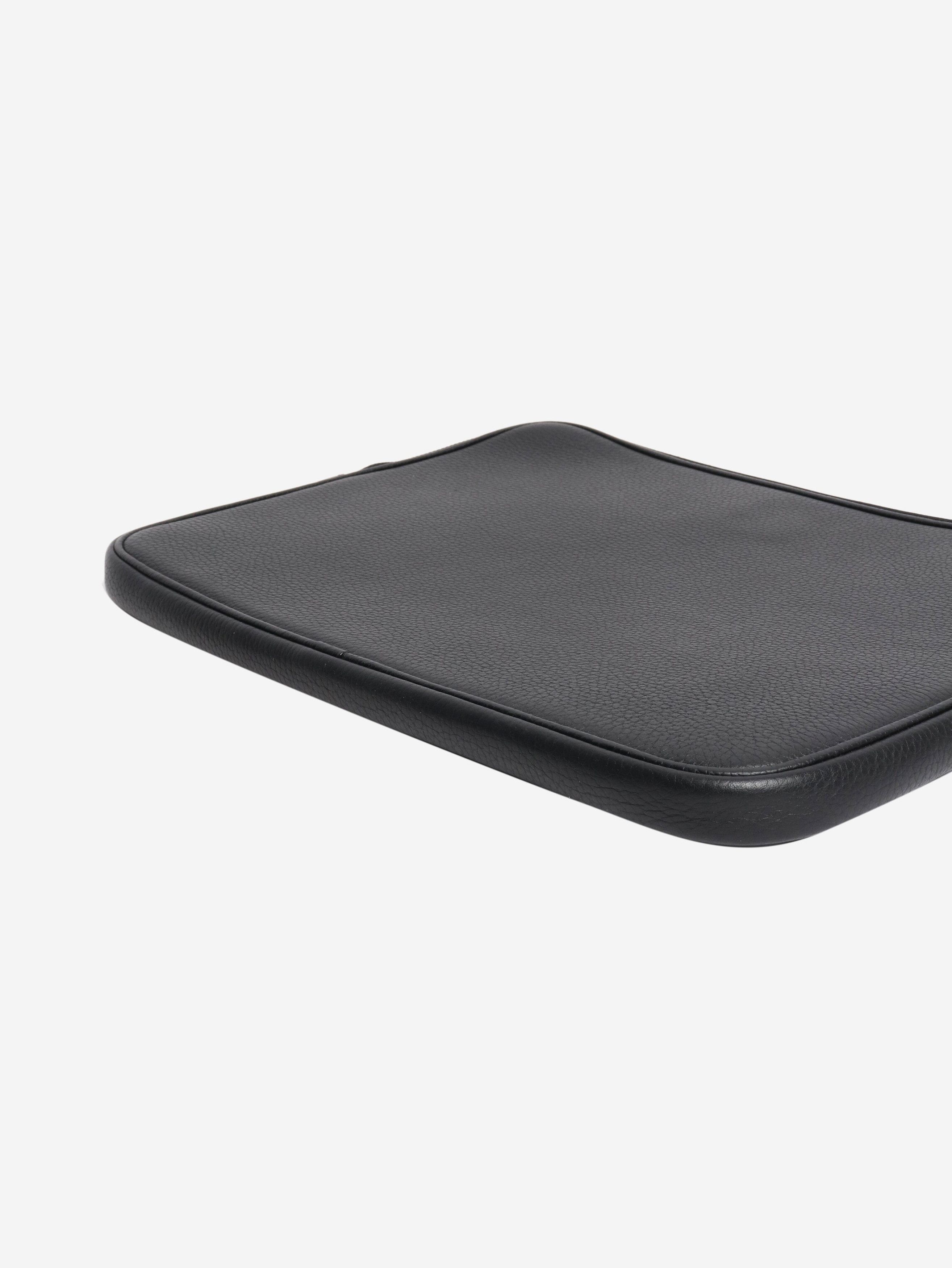 Louis Vuitton Black leather laptop case Size ONE SIZE - 4 Thumbnail