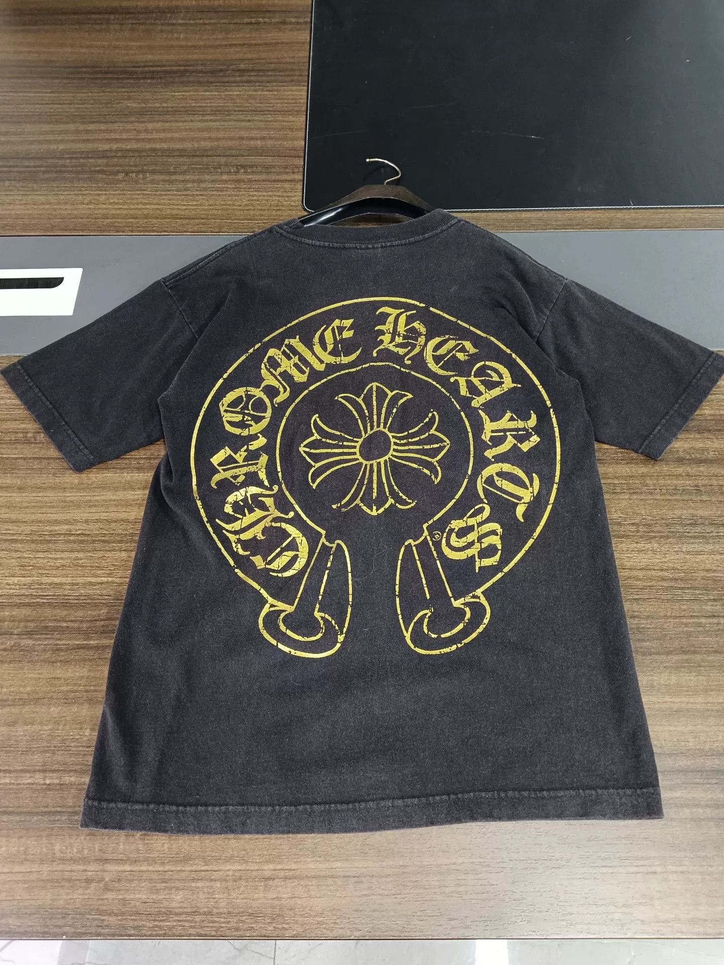 Chrome Hearts Chrome Hearts Horseshoe Logo T-Shirt M Size US M / EU 48-50 / 2 - 2 Thumbnail