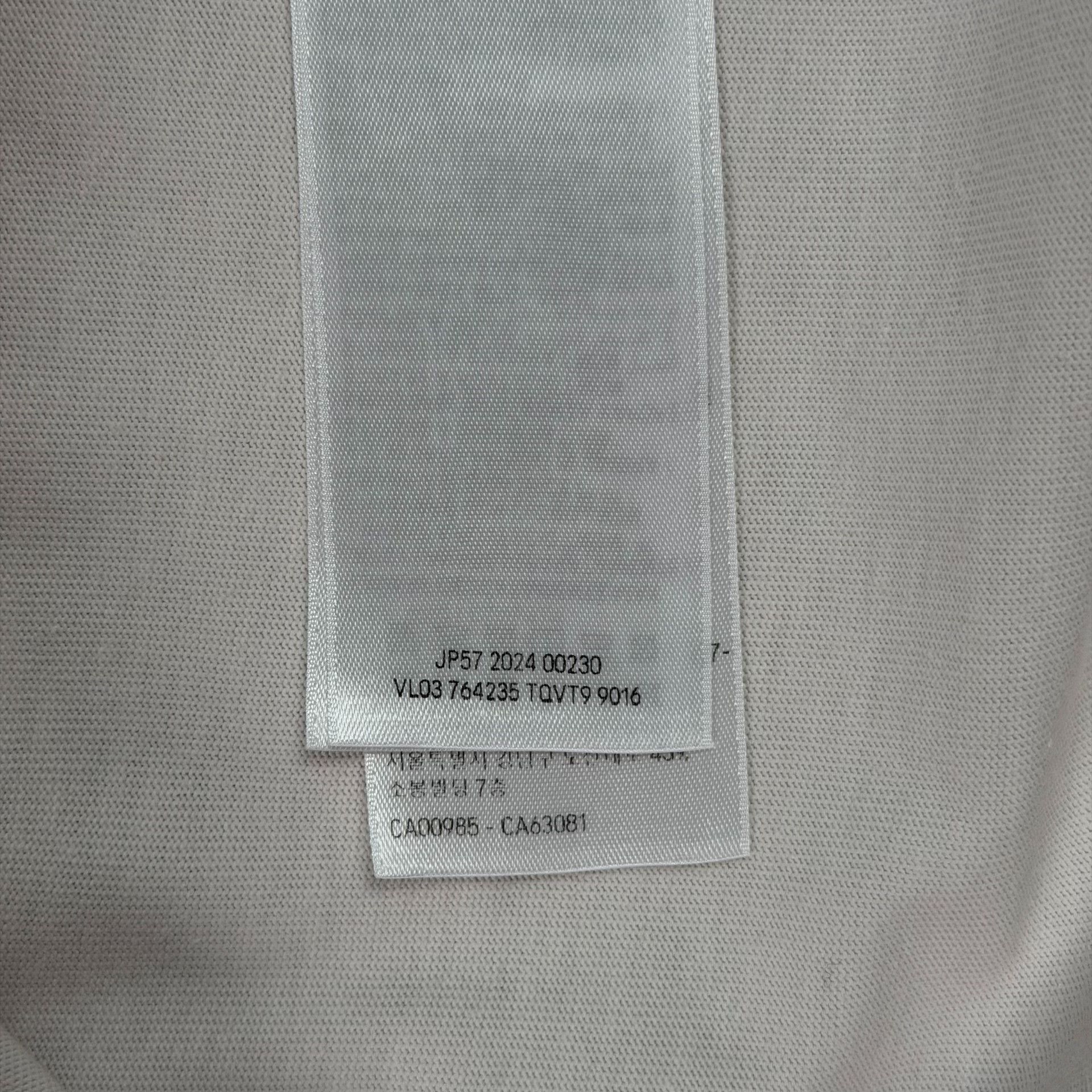Balenciaga Balenciaga Reflective Activewear Logo T-Shirt S Size US S / EU 44-46 / 1 - 9 Thumbnail