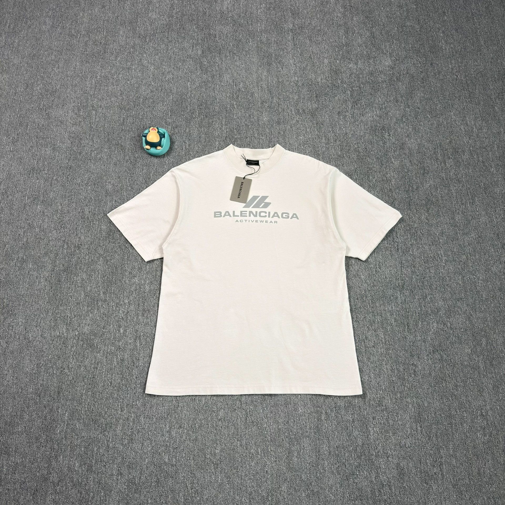 Balenciaga Balenciaga Reflective Activewear Logo T-Shirt S Size US S / EU 44-46 / 1 - 2 Thumbnail