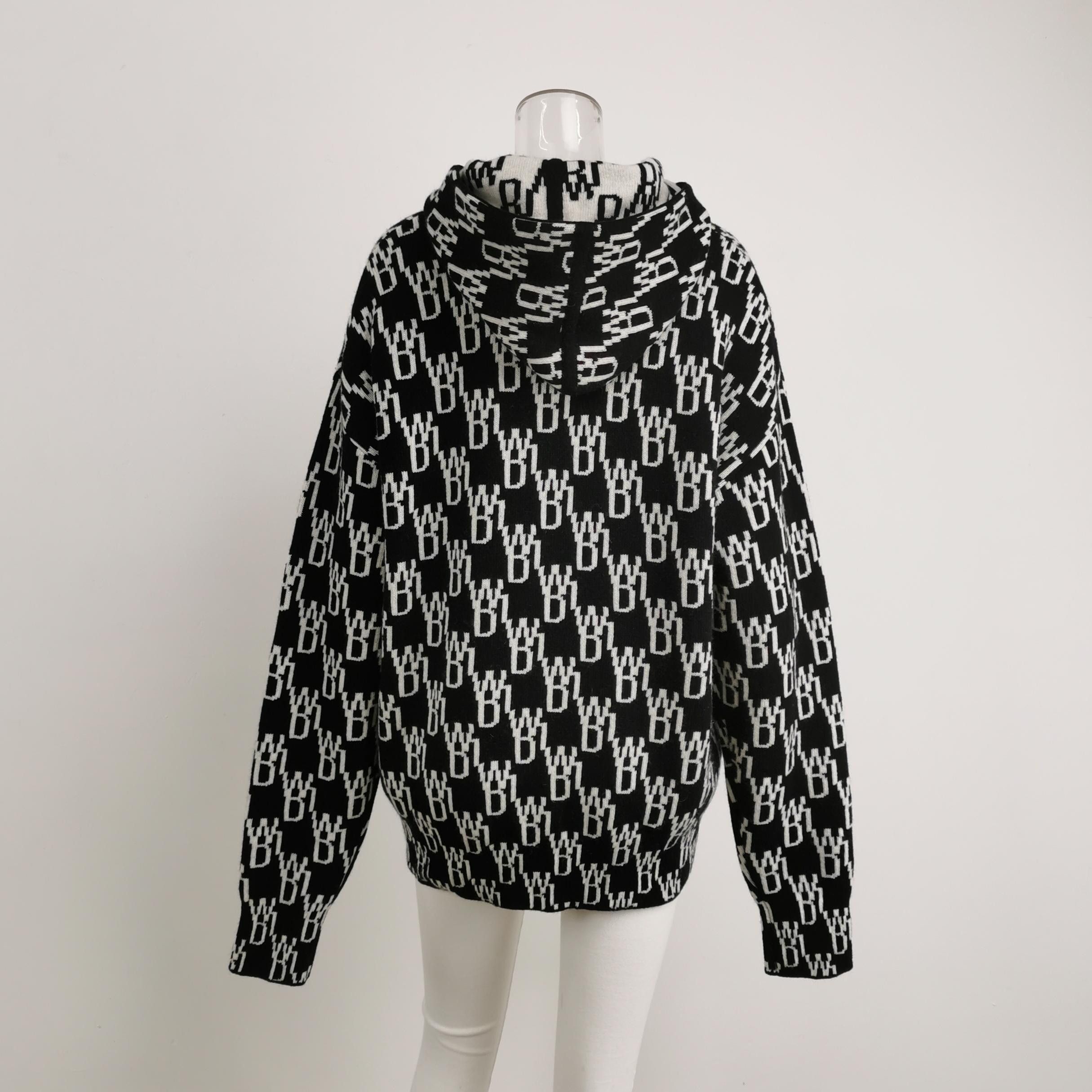 WE11DONE We11done Monogram Logo Knit Hoodie Size S Size US S / EU 44-46 / 1 - 2 Thumbnail