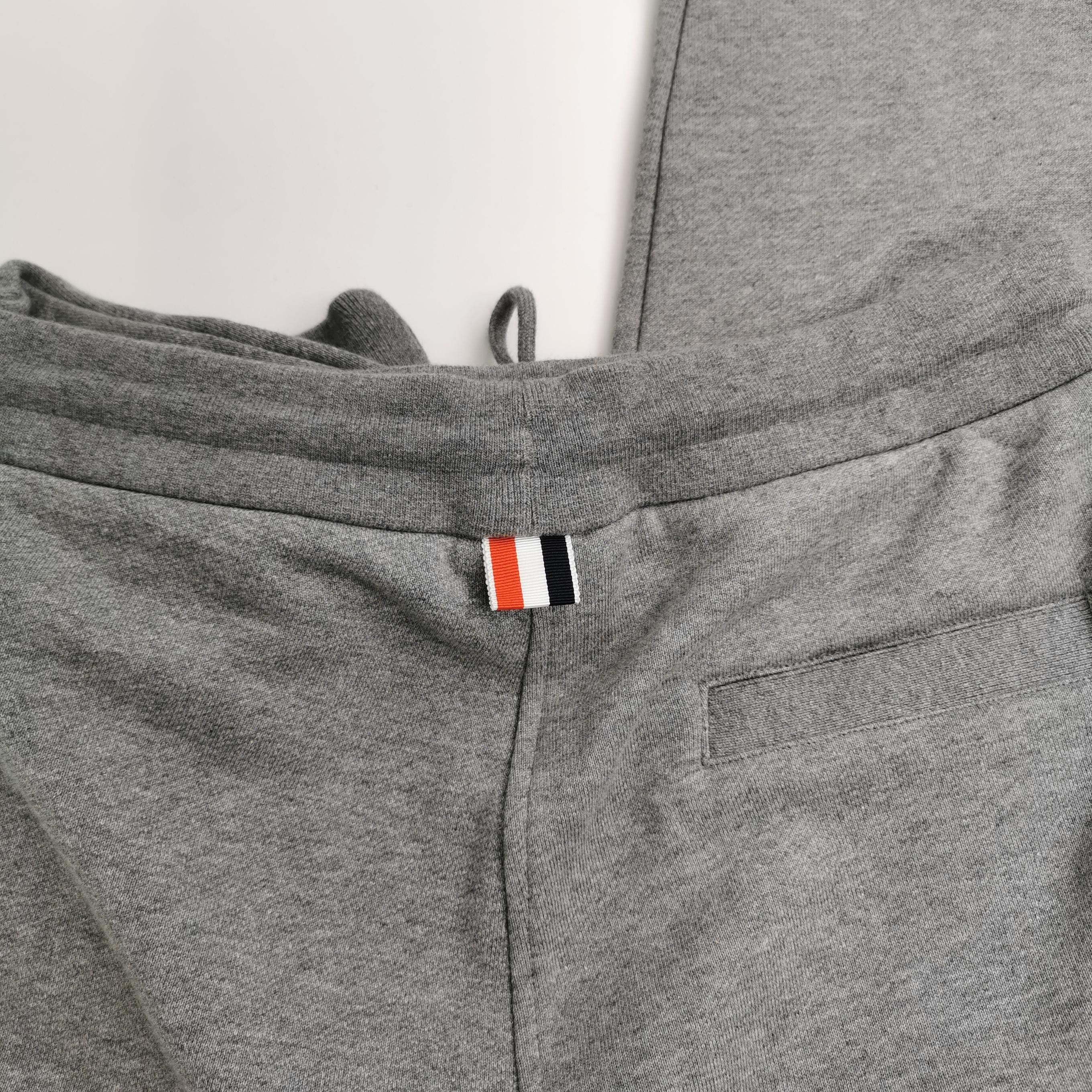 Thom Browne Thom Browne 4-Bar Loopback Sweatpants Size 2 Size US 32 / EU 48 - 5 Thumbnail