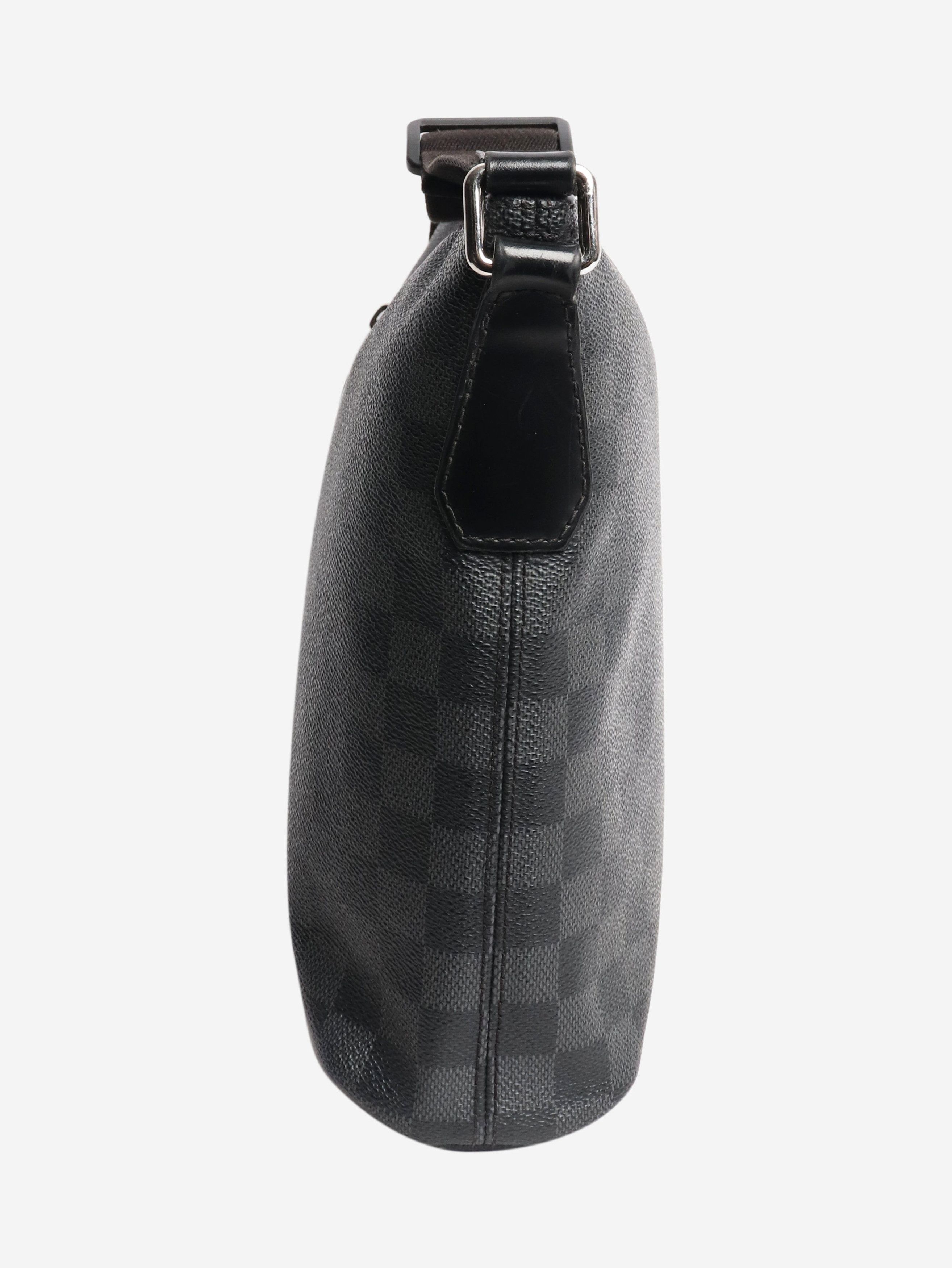 Louis Vuitton Black 2012 Damier Graphite shoulder bag Size ONE SIZE - 3 Thumbnail