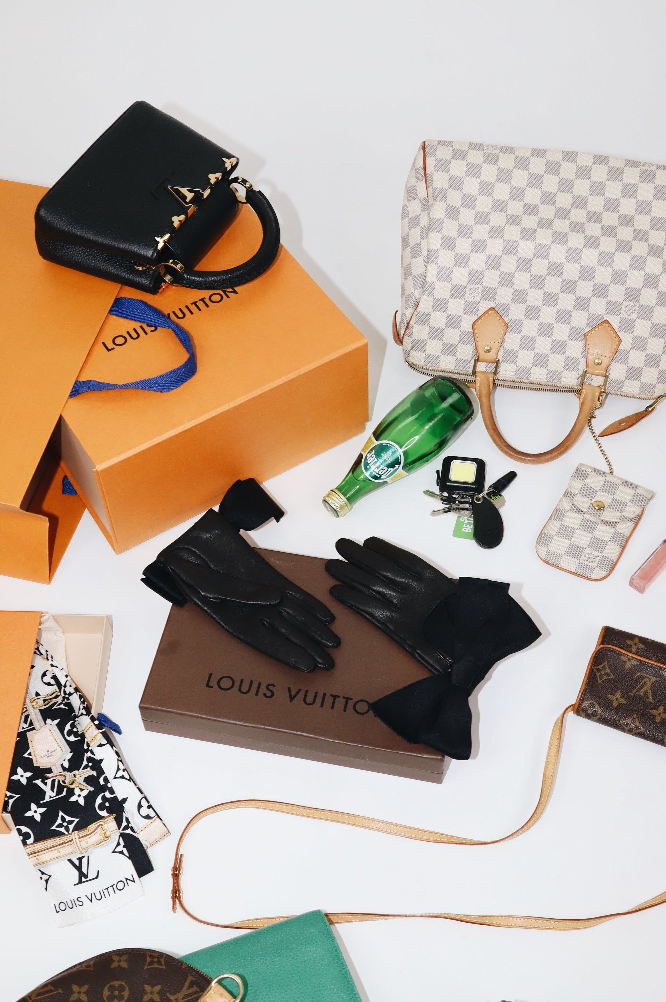 Louis Vuitton Black leather and silk gloves Size ONE SIZE - 2 Thumbnail