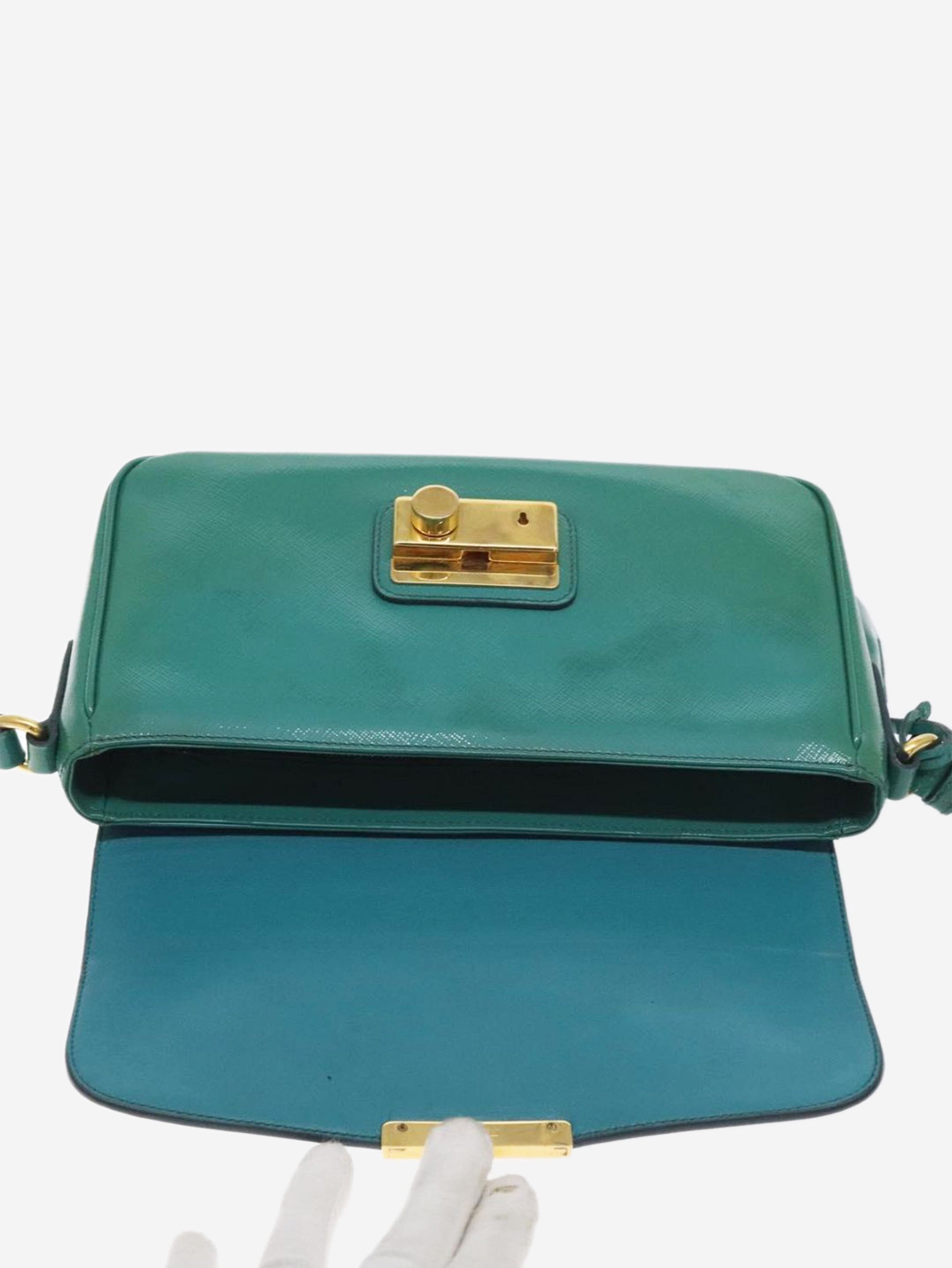 Prada Green patent Saffiano leather shoulder bag Size ONE SIZE - 16 Thumbnail