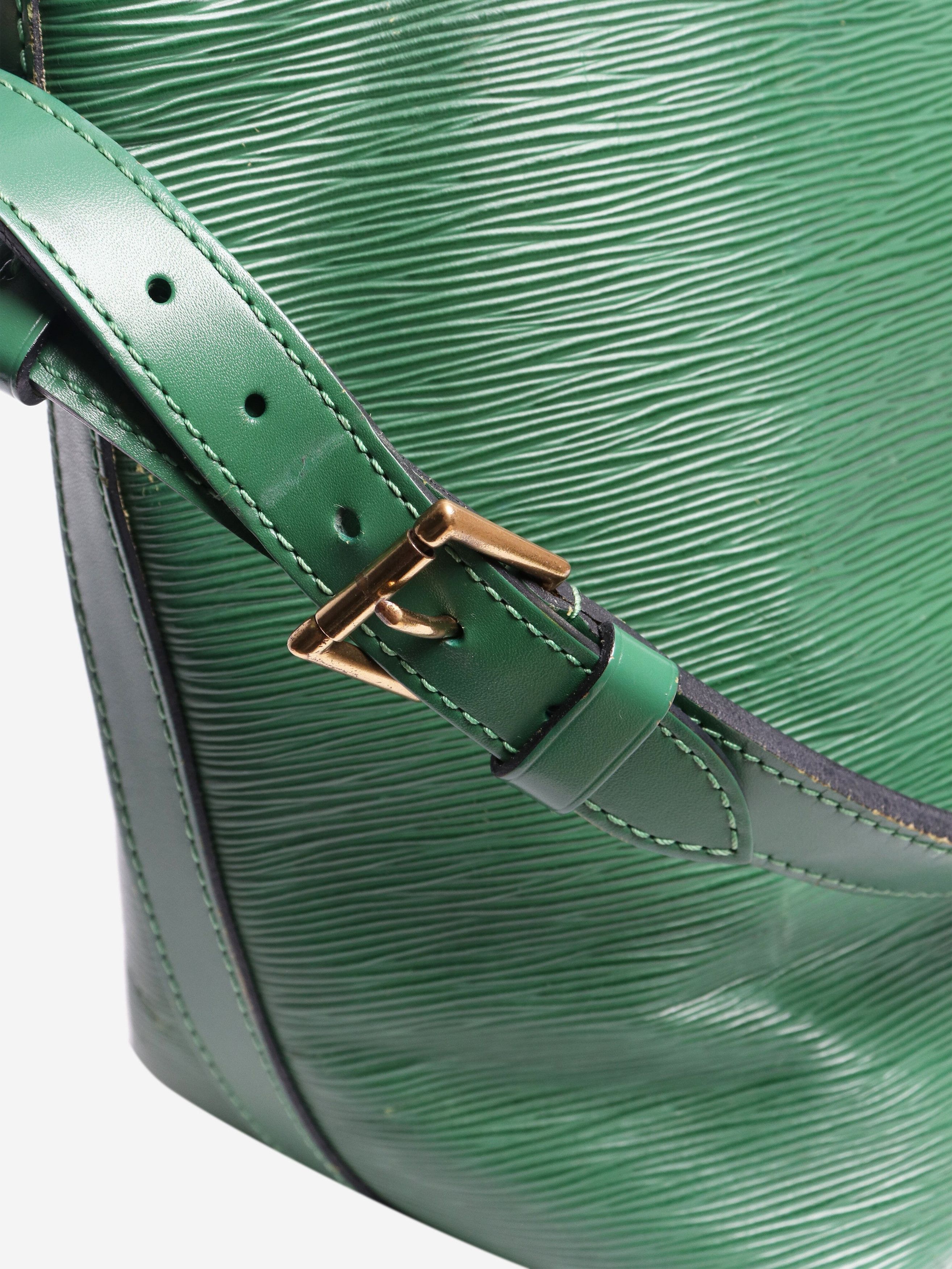 Louis Vuitton Green Noe Bucket bag in Epi leather Size ONE SIZE - 6 Thumbnail