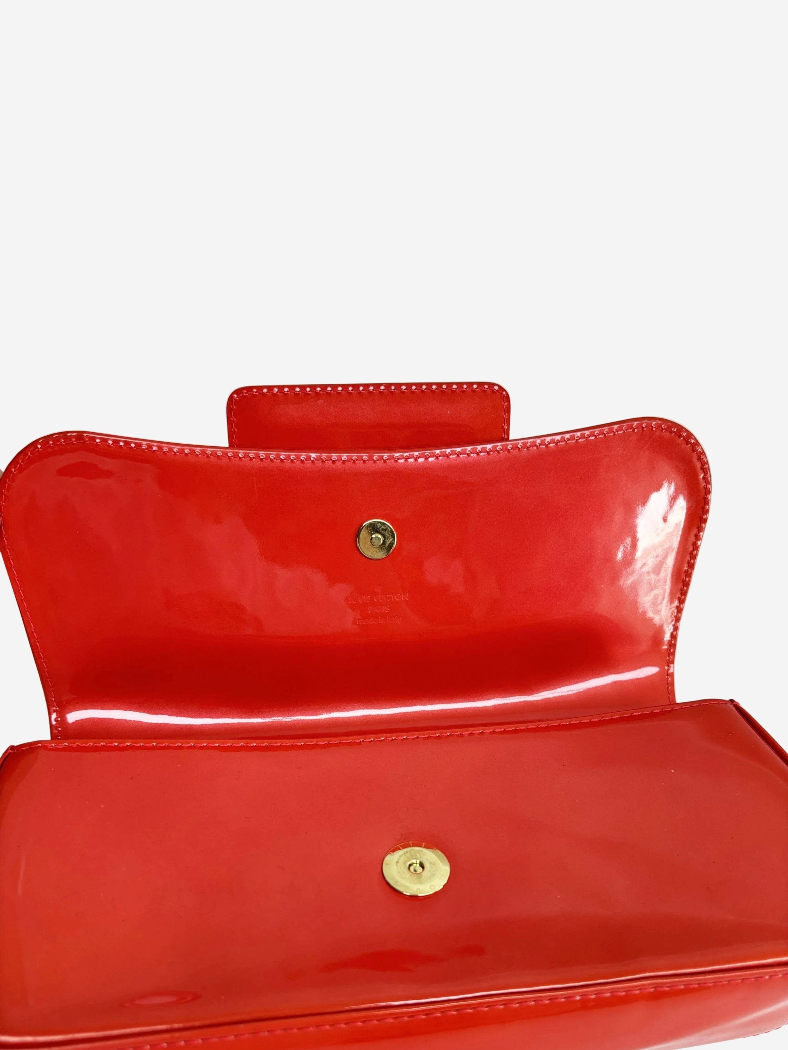 Louis Vuitton Red Sobe patent clutch Size ONE SIZE - 5 Thumbnail