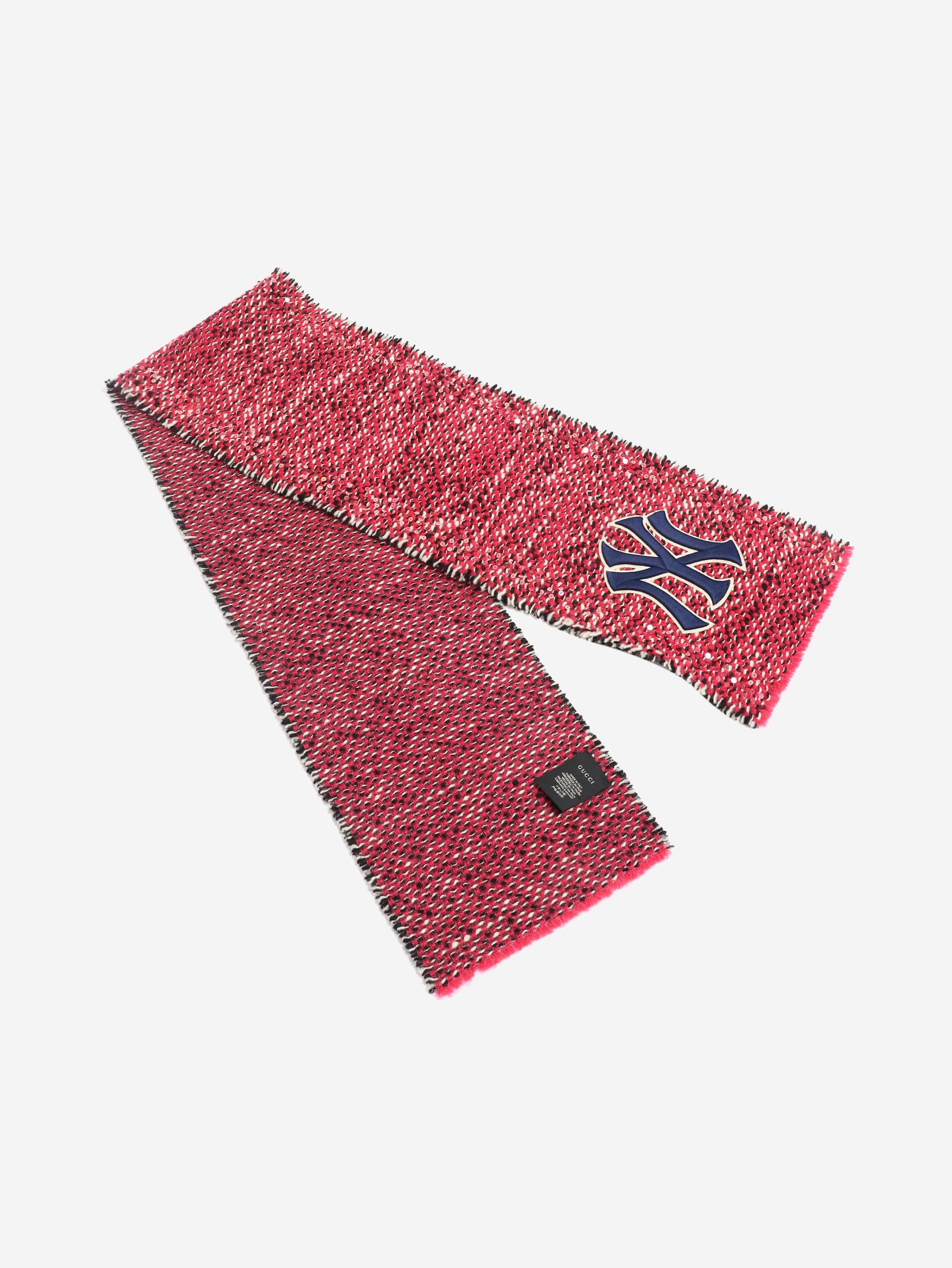 Gucci NY Yankees pink sequin knit scarf Size ONE SIZE - 3 Thumbnail