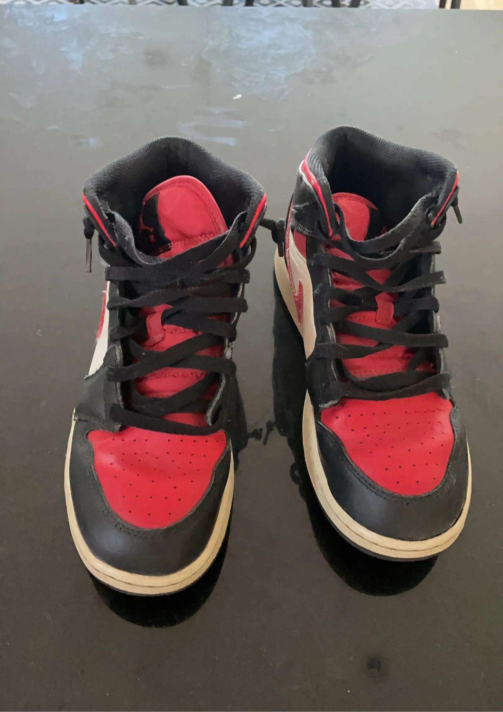 Nike Nike Air Jordans Nike Air Jordans Sneakers Size US 7 / EU 40 - 3 Thumbnail