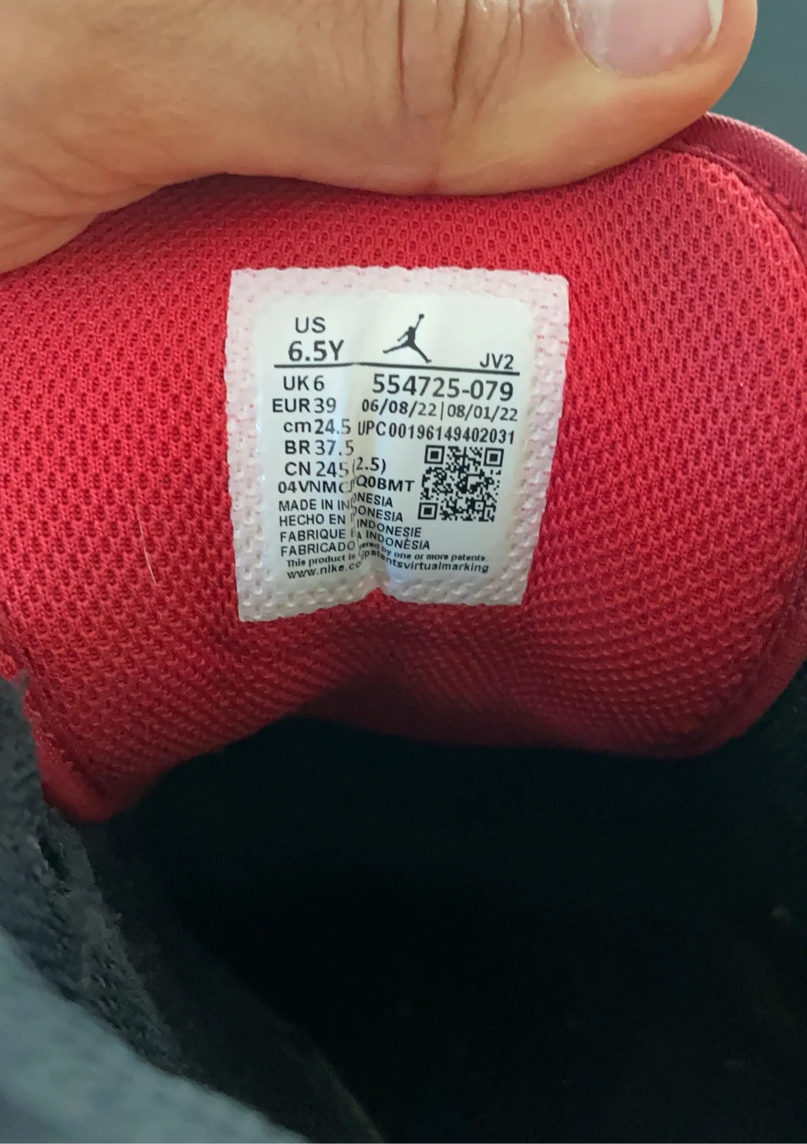 Nike Nike Air Jordans Nike Air Jordans Sneakers Size US 7 / EU 40 - 5 Thumbnail