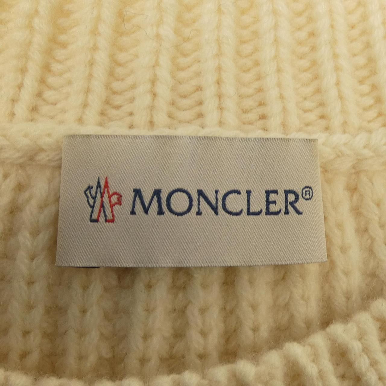 Moncler Moncler Moncler Cashmere Blend Knitwear Textile Tops C20939072000 999AT DUTY FREE for USA Size ONE SIZE - 4 Thumbnail