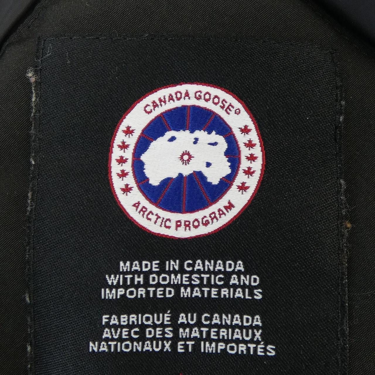 Canada Goose Canada Goose Canada Goose Victoria Down Jacket Textile Outerwear 3037LA DUTY FREE for USA Size ONE SIZE - 4 Thumbnail