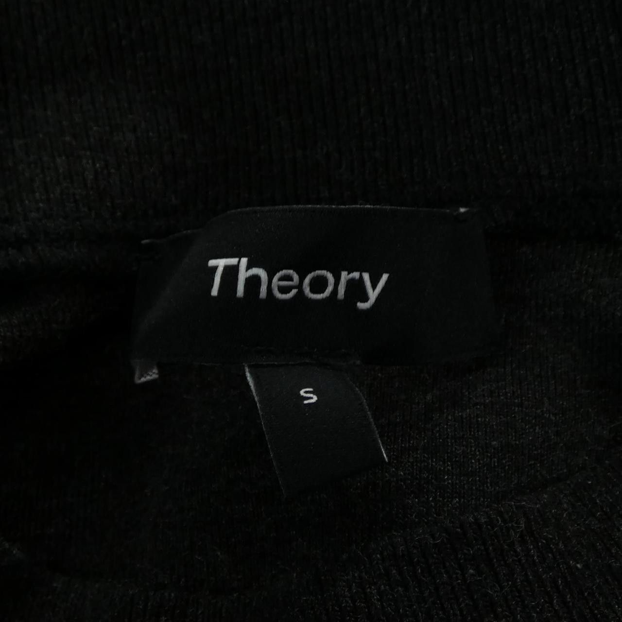 Theory Theory Theory Knit Textile Tops 01-5101005 DUTY FREE for USA Size ONE SIZE - 4 Thumbnail