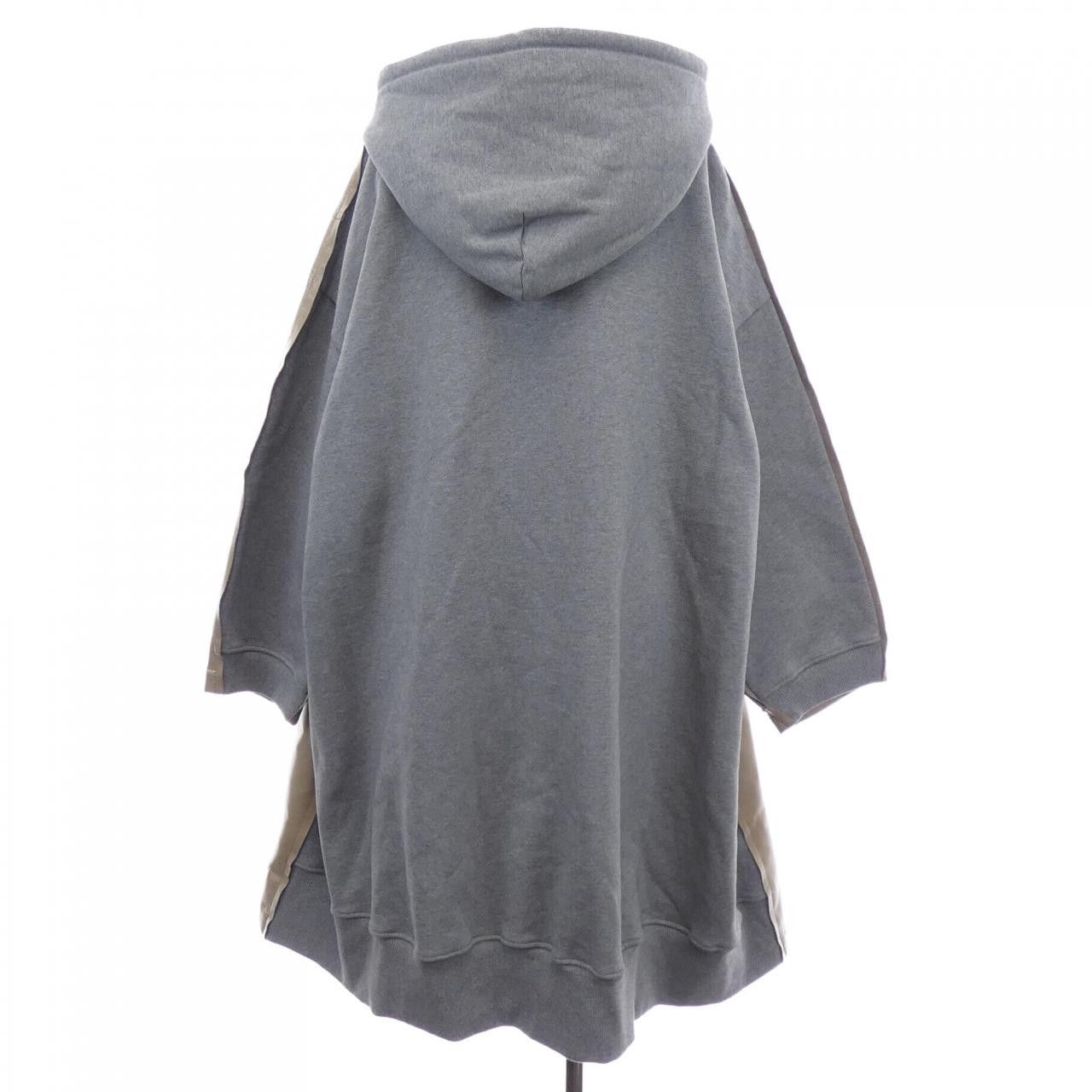 Maison Margiela MM6 Maison Margiela MM6 Maison Margiela Wool Coat Others Outerwear S52AH0045STN978 DUTY FREE for USA Size ONE SIZE - 2 Thumbnail