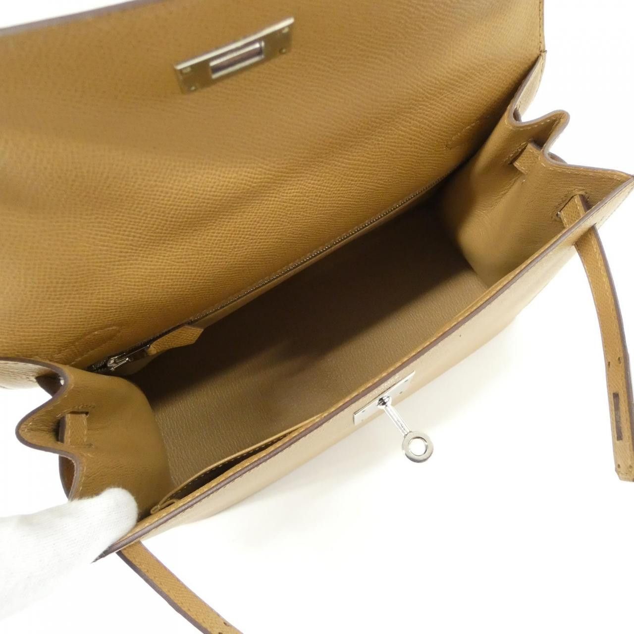 Hermes Hermes Hermes Kelly28 Epsom Leather Handbag Stamp U DUTY FREE for USA Size ONE SIZE - 9 Thumbnail