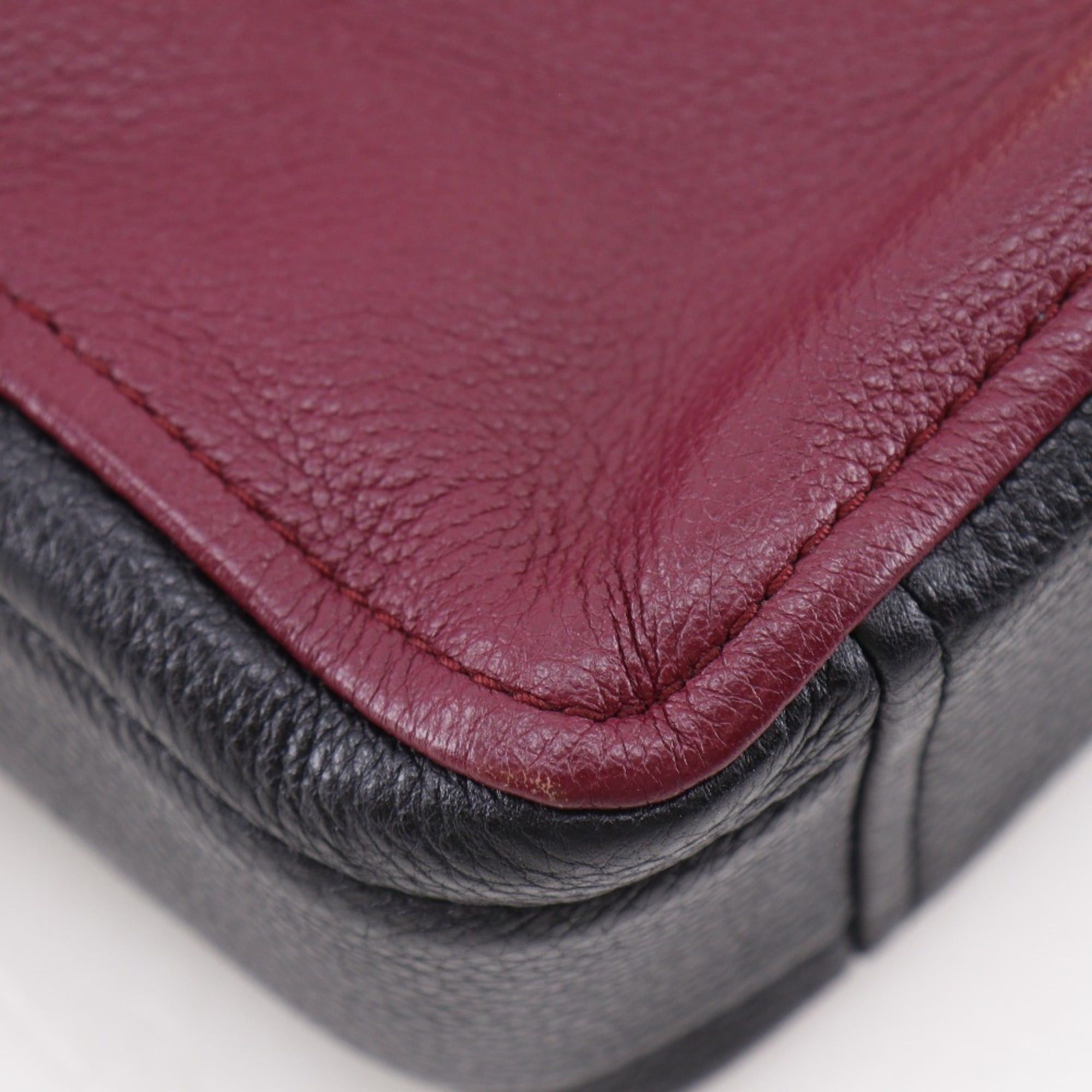 Marc by Marc Jacobs Marc by Marc Jacobs Marc by Jacobs Soft Shot Shoulder Bag M0014591 Leather Red Women's Size ONE SIZE - 4 Thumbnail