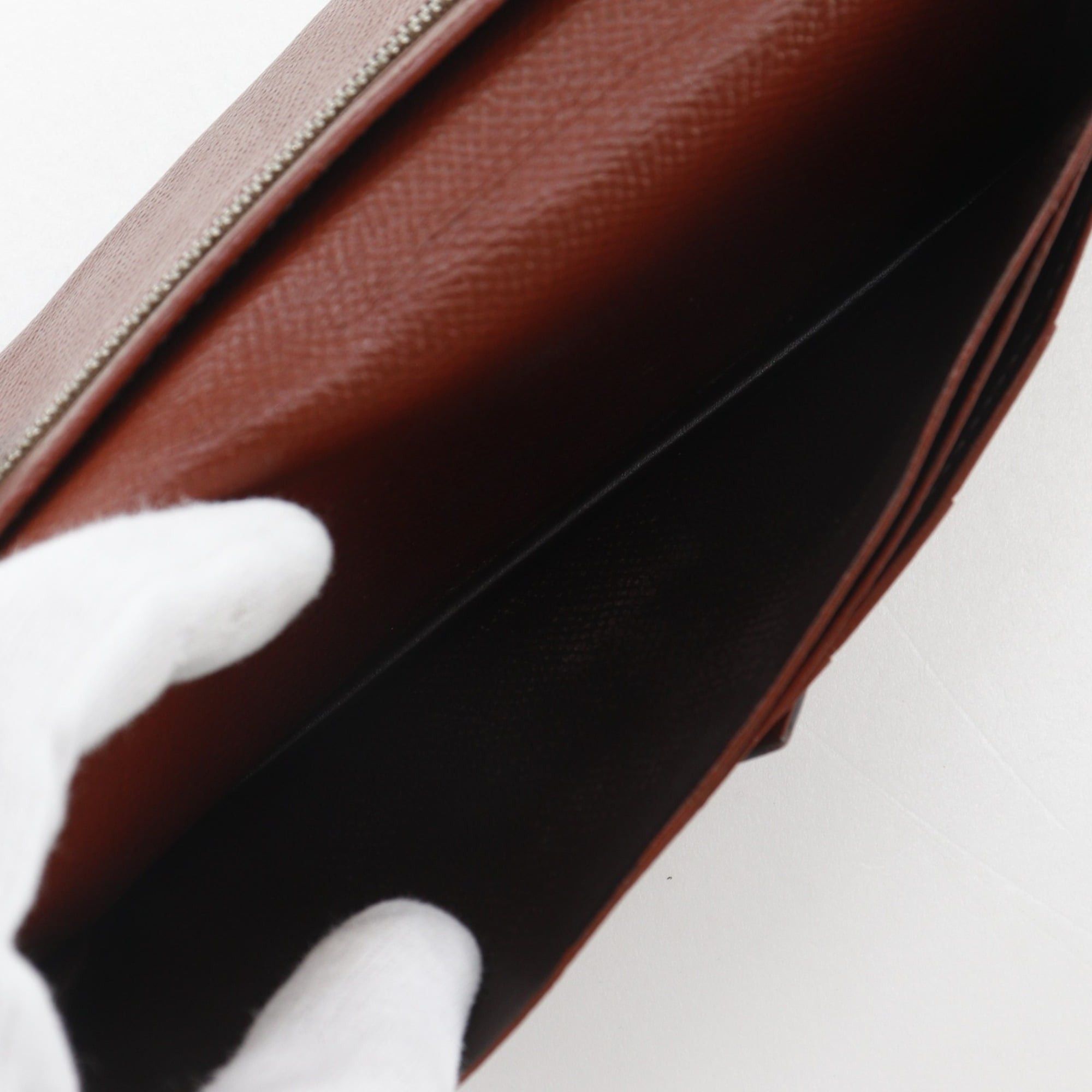 Hermes Hermes Bearn Soufflé Long Wallet, Bicolor, Veau Epsom Leather, 2009 Model, Brown/Silver Hardware, Size M, Belt Buckle, Unisex Size ONE SIZE - 6 Thumbnail