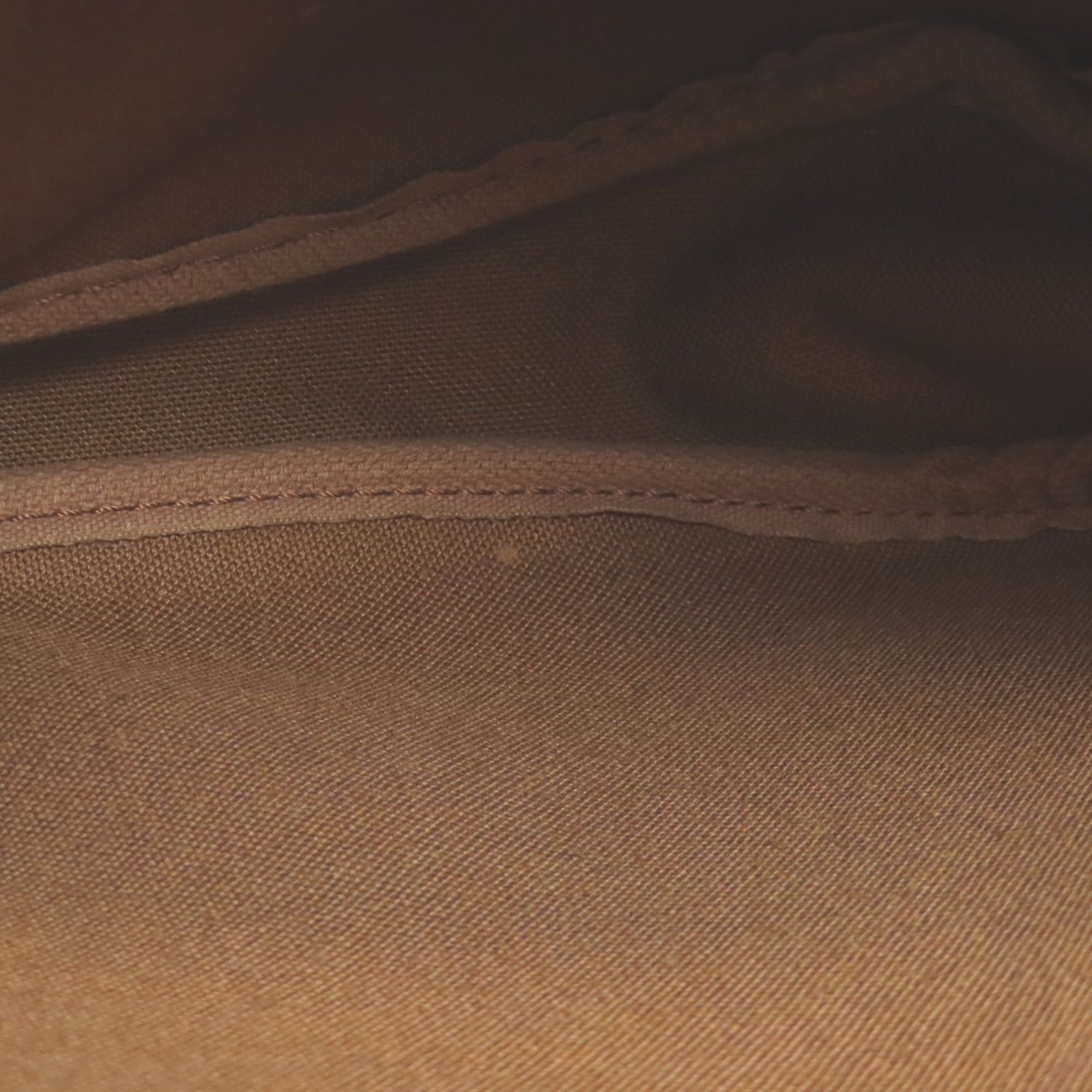 Louis Vuitton Louis Vuitton M40710 Saumur MM Shoulder Bag, Monogram Canvas, Women's LOUIS VUITTON Size ONE SIZE - 9 Thumbnail
