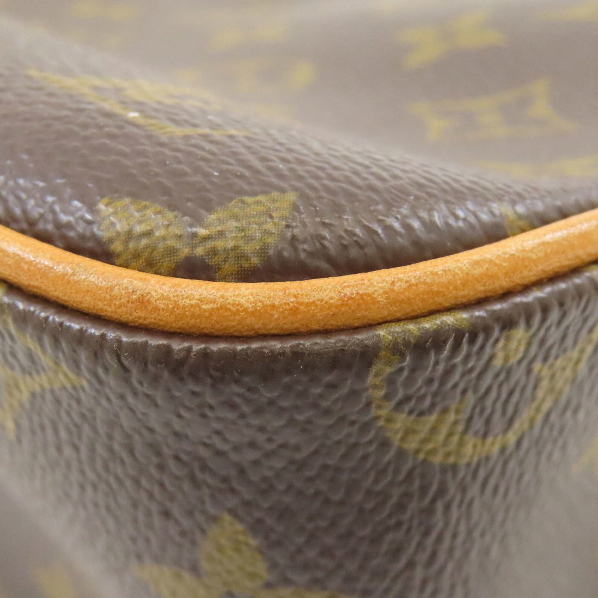 Louis Vuitton Louis Vuitton M51164 Viva-Cite MM Shoulder Bag, Monogram Canvas, Women's LOUIS VUITTON Size ONE SIZE - 21 Thumbnail