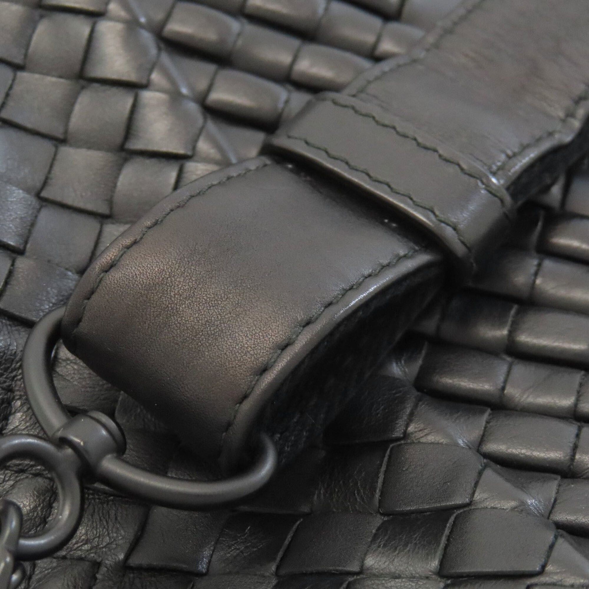 Bottega Veneta Bottega Veneta Intrecciato Shoulder Bag, Calfskin, Women's. Size ONE SIZE - 18 Thumbnail