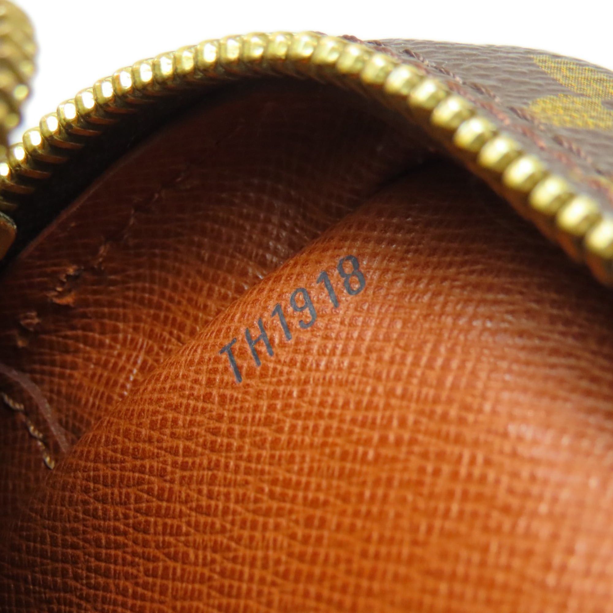 Louis Vuitton Louis Vuitton M45236 Amazon Shoulder Bag, Monogram Canvas, Women's LOUIS VUITTON Size ONE SIZE - 7 Thumbnail