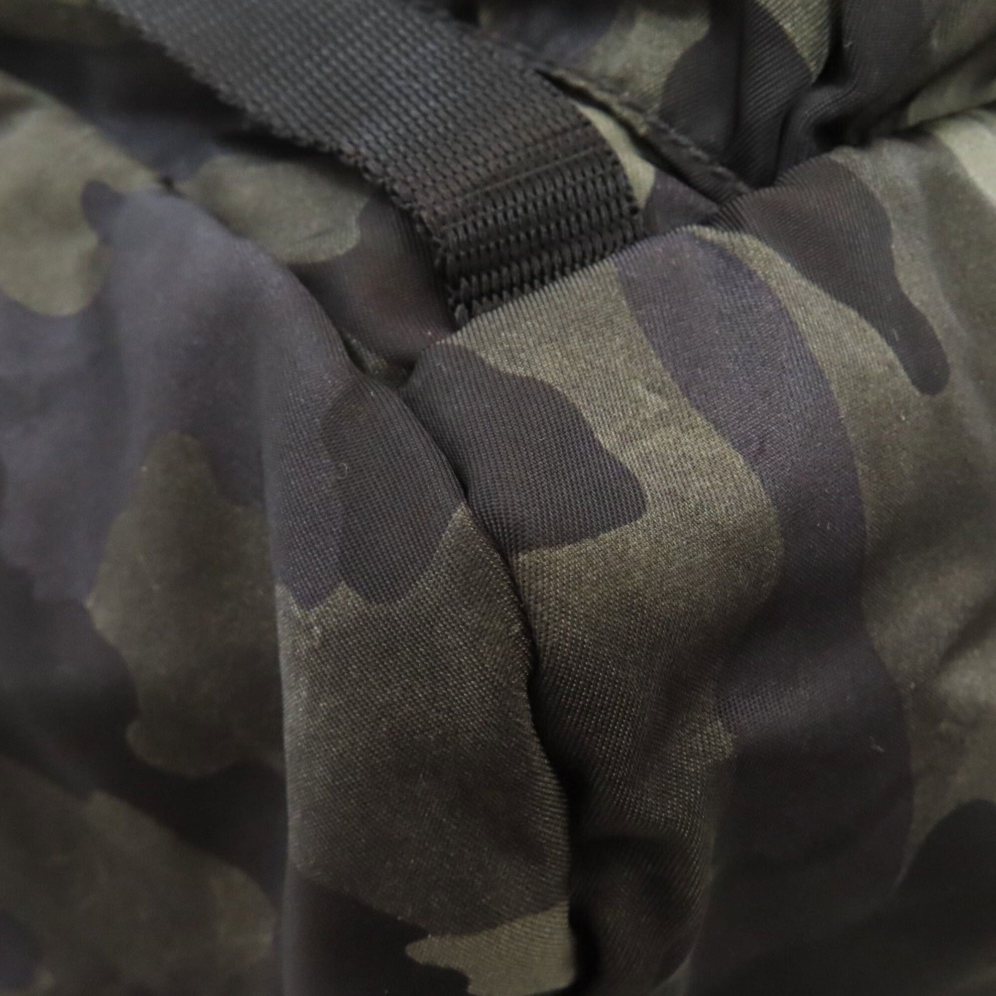 Prada Prada camouflage pattern backpack/daypack, nylon, women's. Size ONE SIZE - 18 Thumbnail