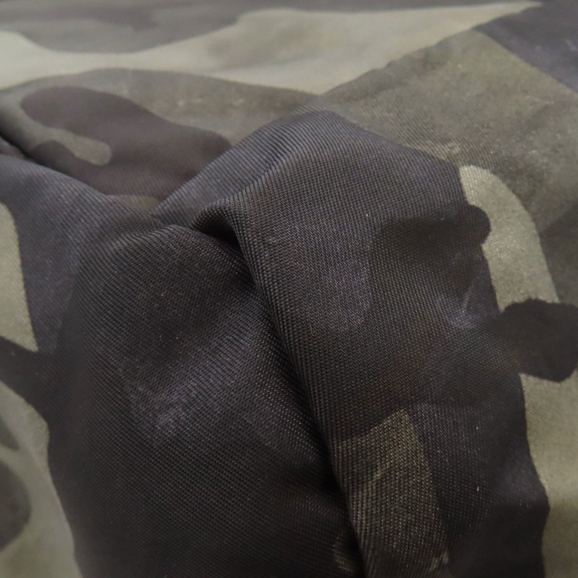 Prada Prada camouflage pattern backpack/daypack, nylon, women's. Size ONE SIZE - 20 Thumbnail