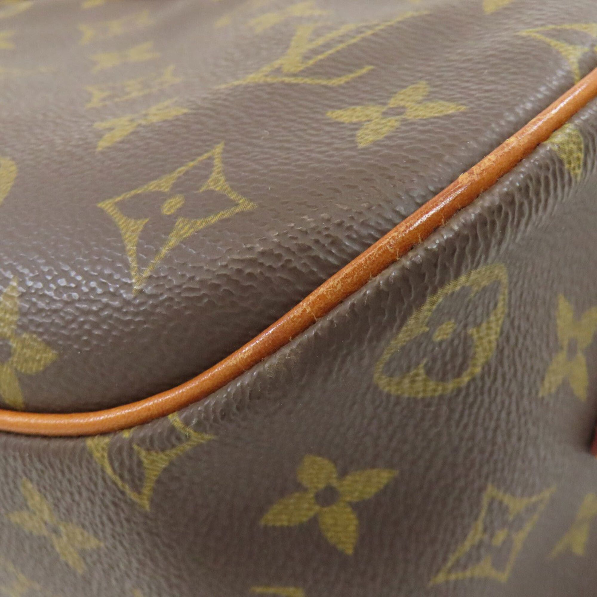Louis Vuitton Louis Vuitton M51221 Blois Shoulder Bag, Monogram Canvas, Women's LOUIS VUITTON Size ONE SIZE - 20 Thumbnail