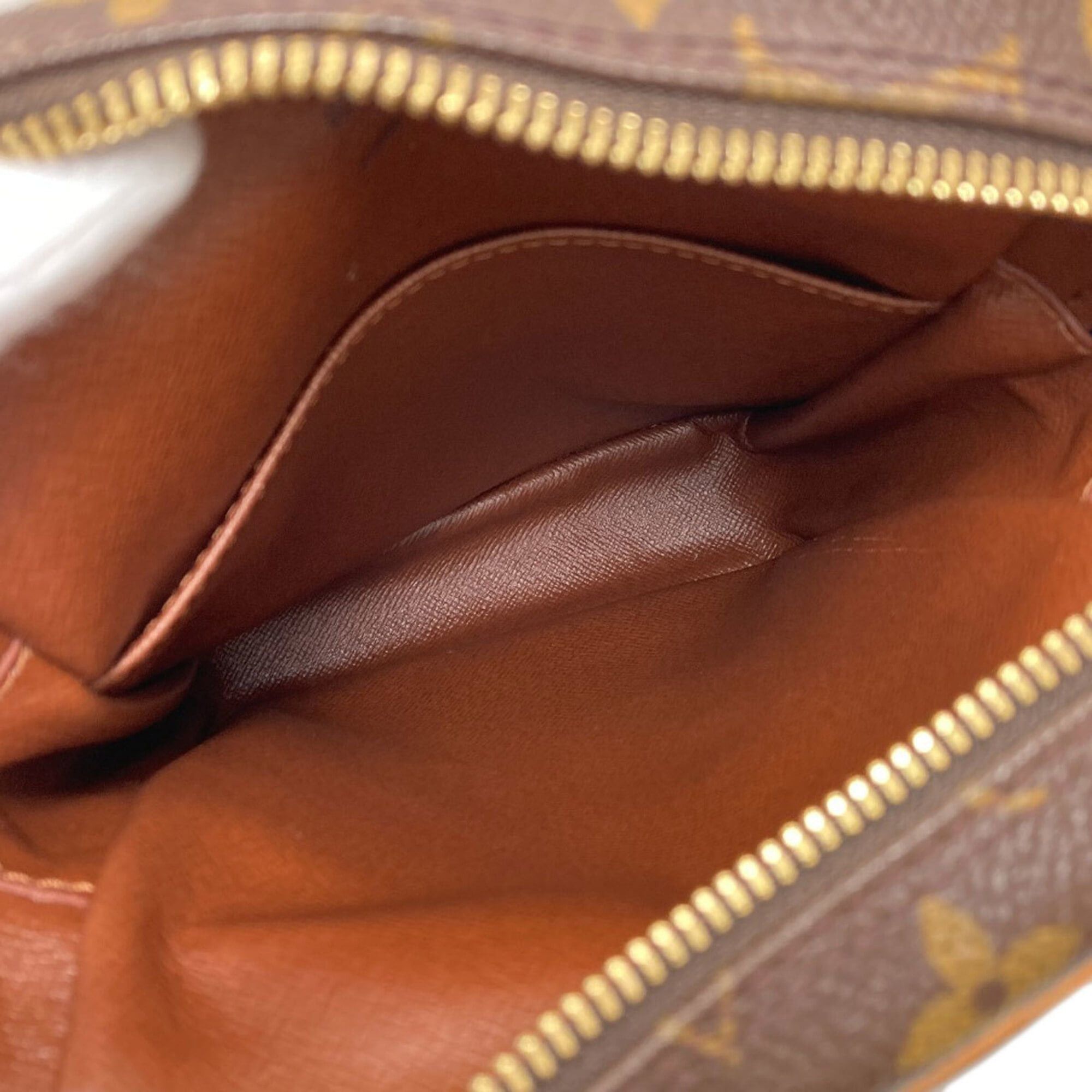 Louis Vuitton Louis Vuitton M45236 Amazon Shoulder Bag, Monogram Canvas, Women's LOUIS VUITTON Size ONE SIZE - 5 Thumbnail