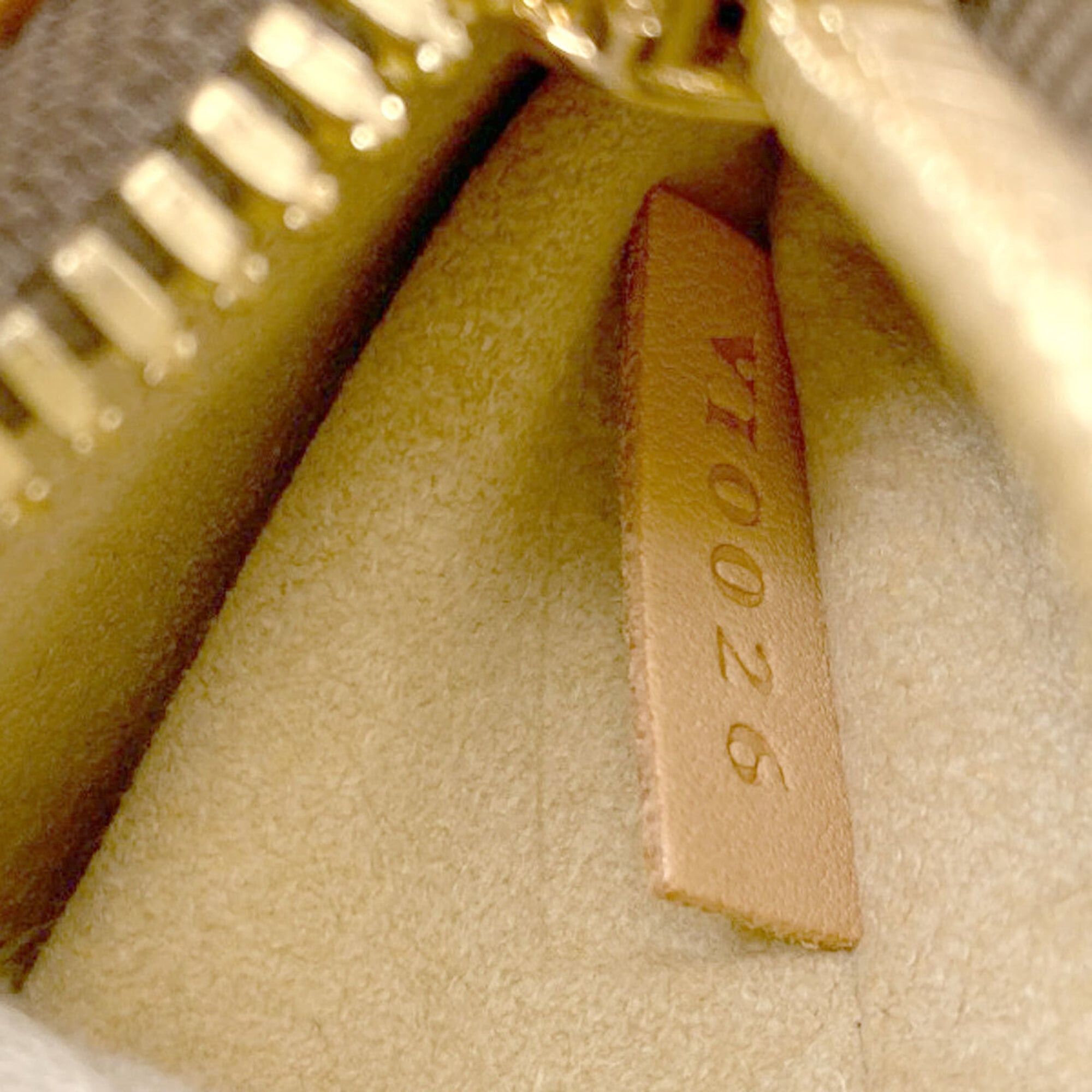 Louis Vuitton Louis Vuitton M40045 Hudson GM Tote Bag, Monogram Canvas, Women's LOUIS VUITTON Size ONE SIZE - 7 Thumbnail