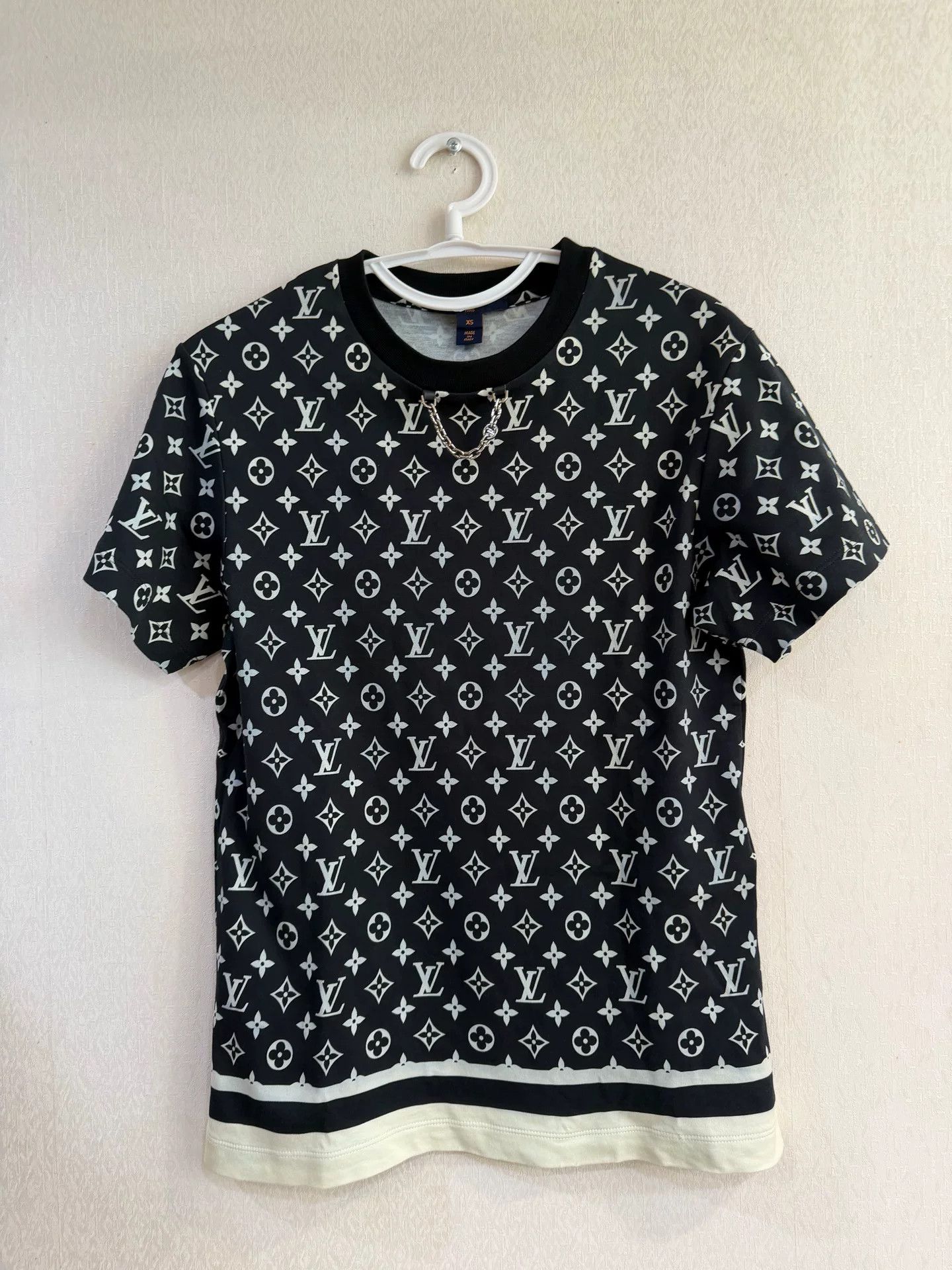 Louis Vuitton Louis Vuitton Monogram Chain Detail T-Shirt XS Size US XS / EU 42 / 0 - 2 Thumbnail