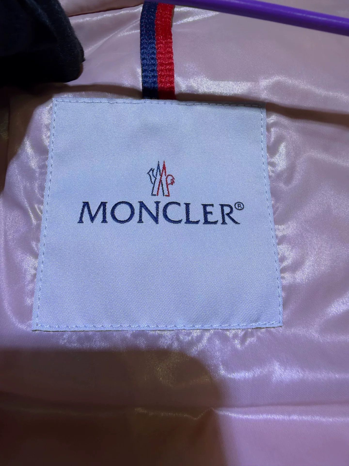 Moncler Moncler Pink Bady Glossy Hooded Down Jacket 14A Size XS / US 0-2 / IT 36-38 - 4 Thumbnail