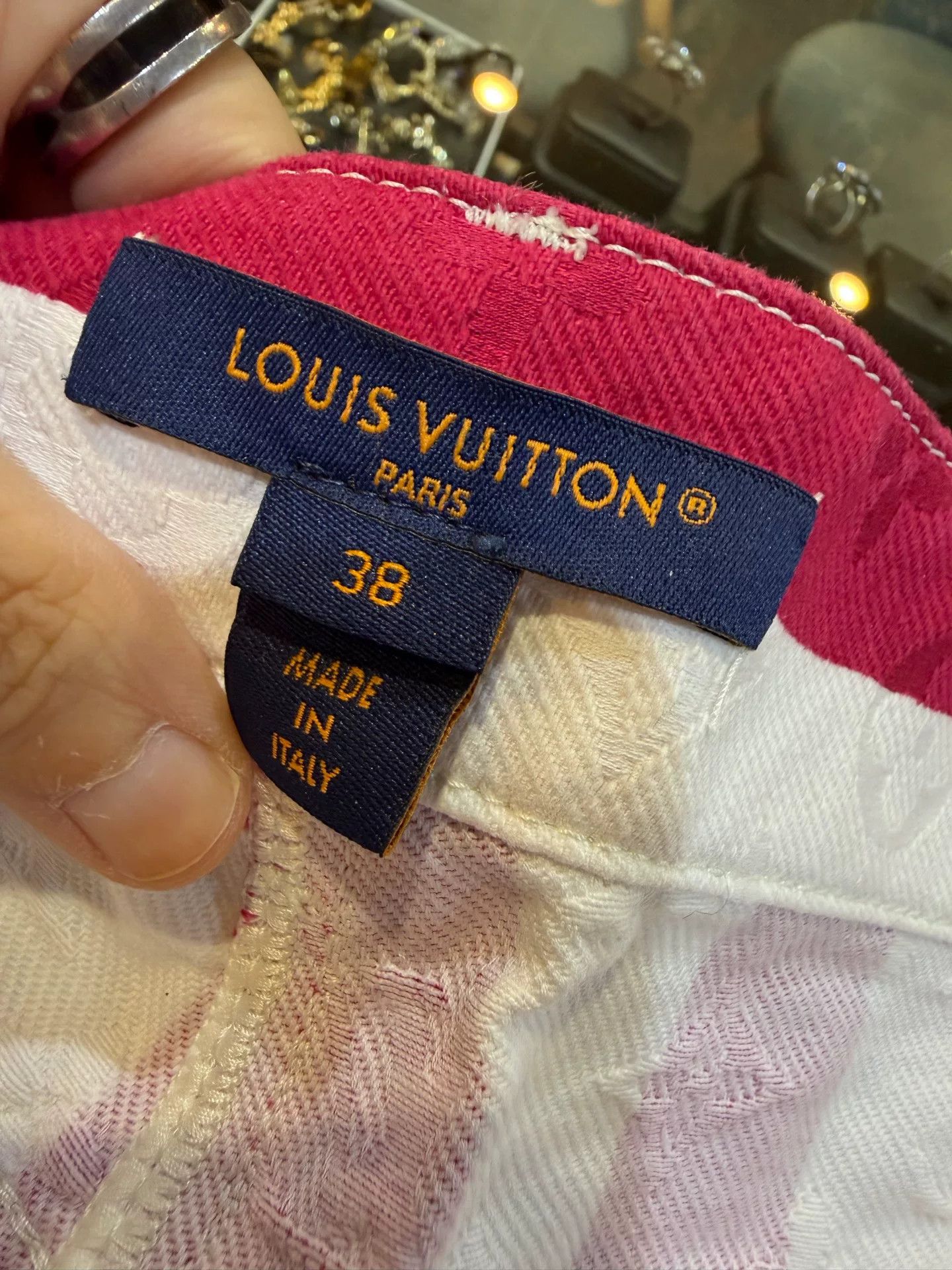 Louis Vuitton Louis Vuitton Striped Monogram Patch Shorts FR 38 Size 27" / US 4 / IT 40 - 4 Thumbnail