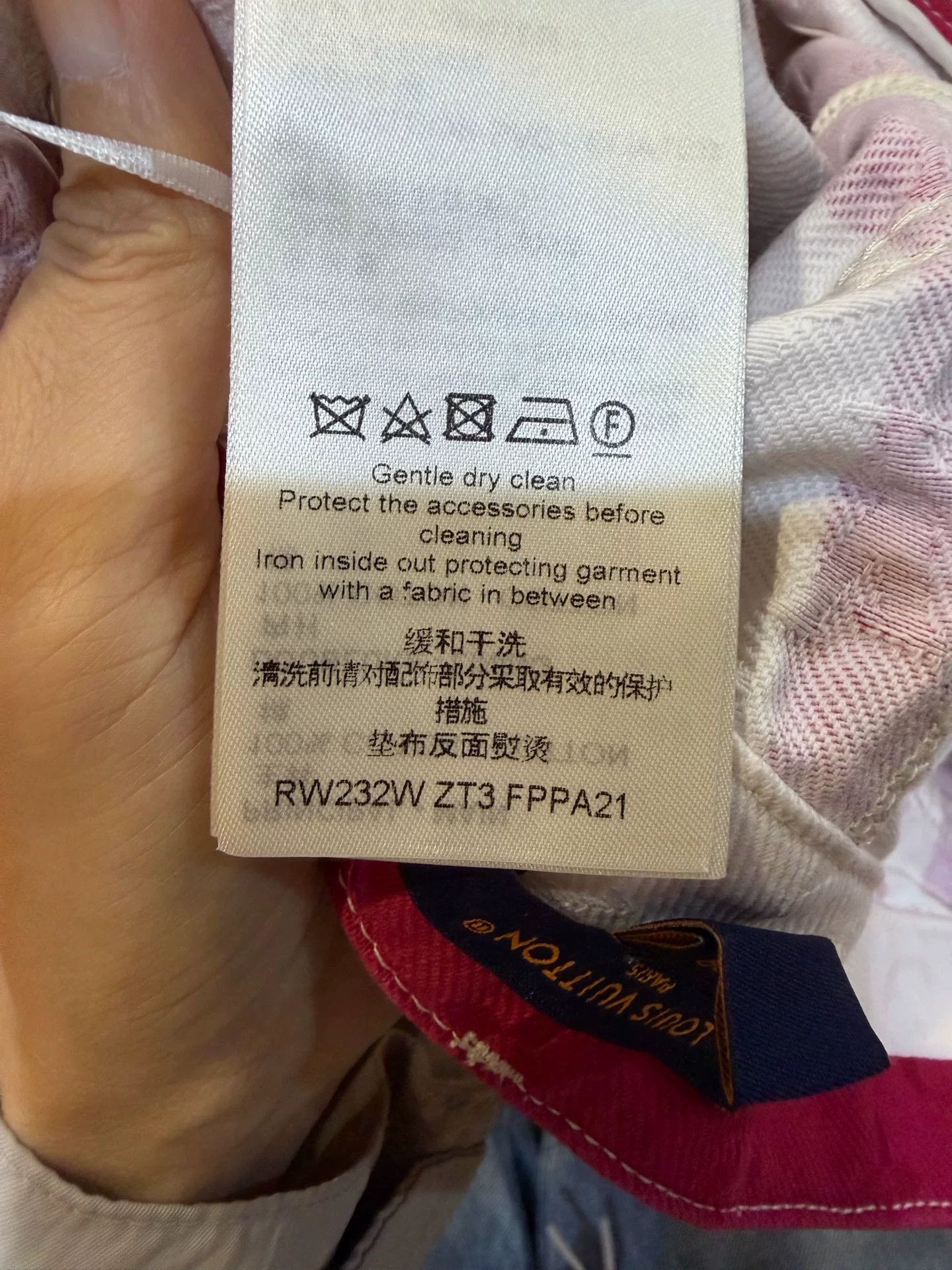 Louis Vuitton Louis Vuitton Striped Monogram Patch Shorts FR 38 Size 27" / US 4 / IT 40 - 5 Thumbnail
