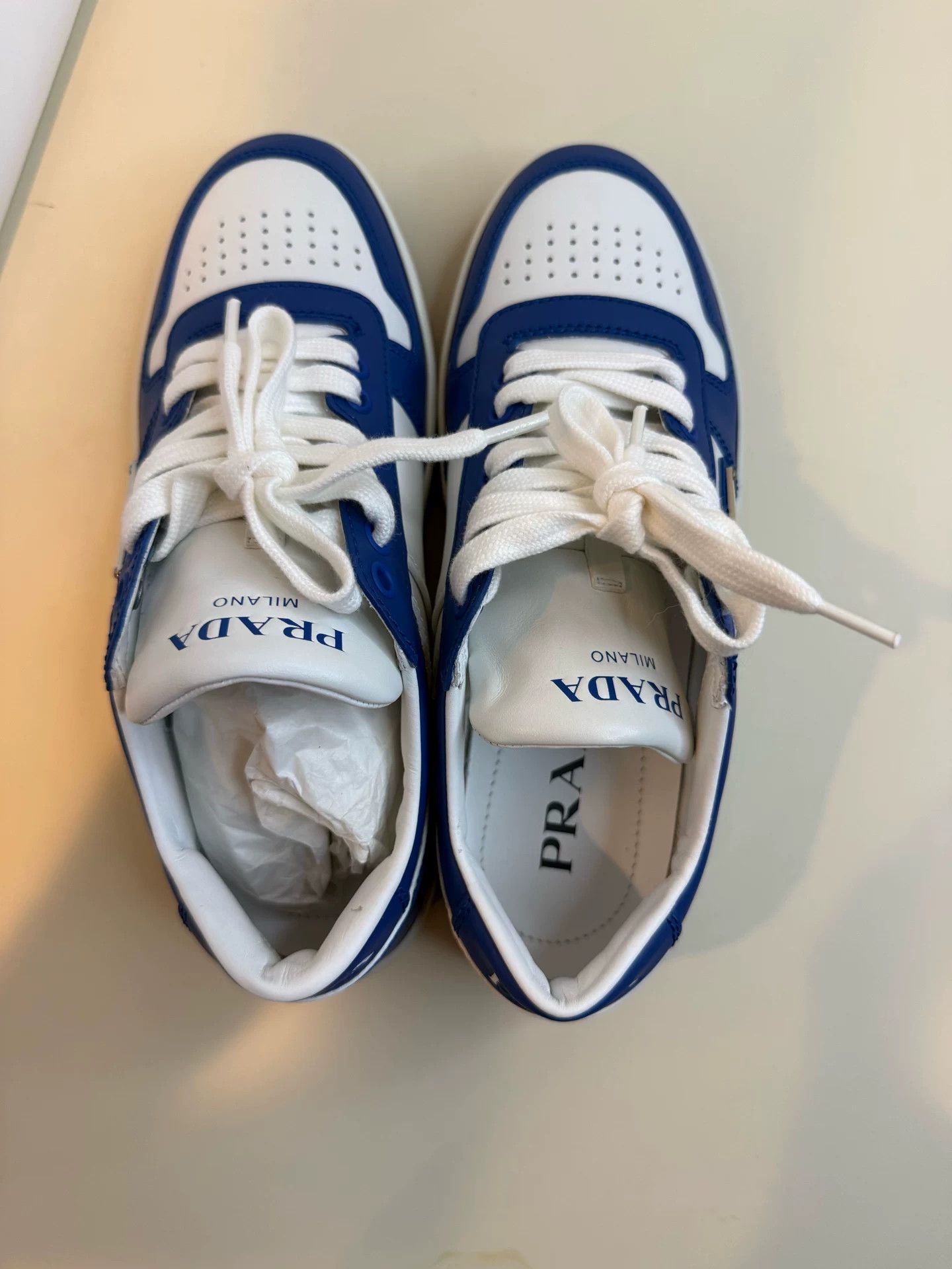 Prada Prada White & Blue Leather Sneakers 37.5 Size US 7.5 / IT 37.5 - 7 Thumbnail