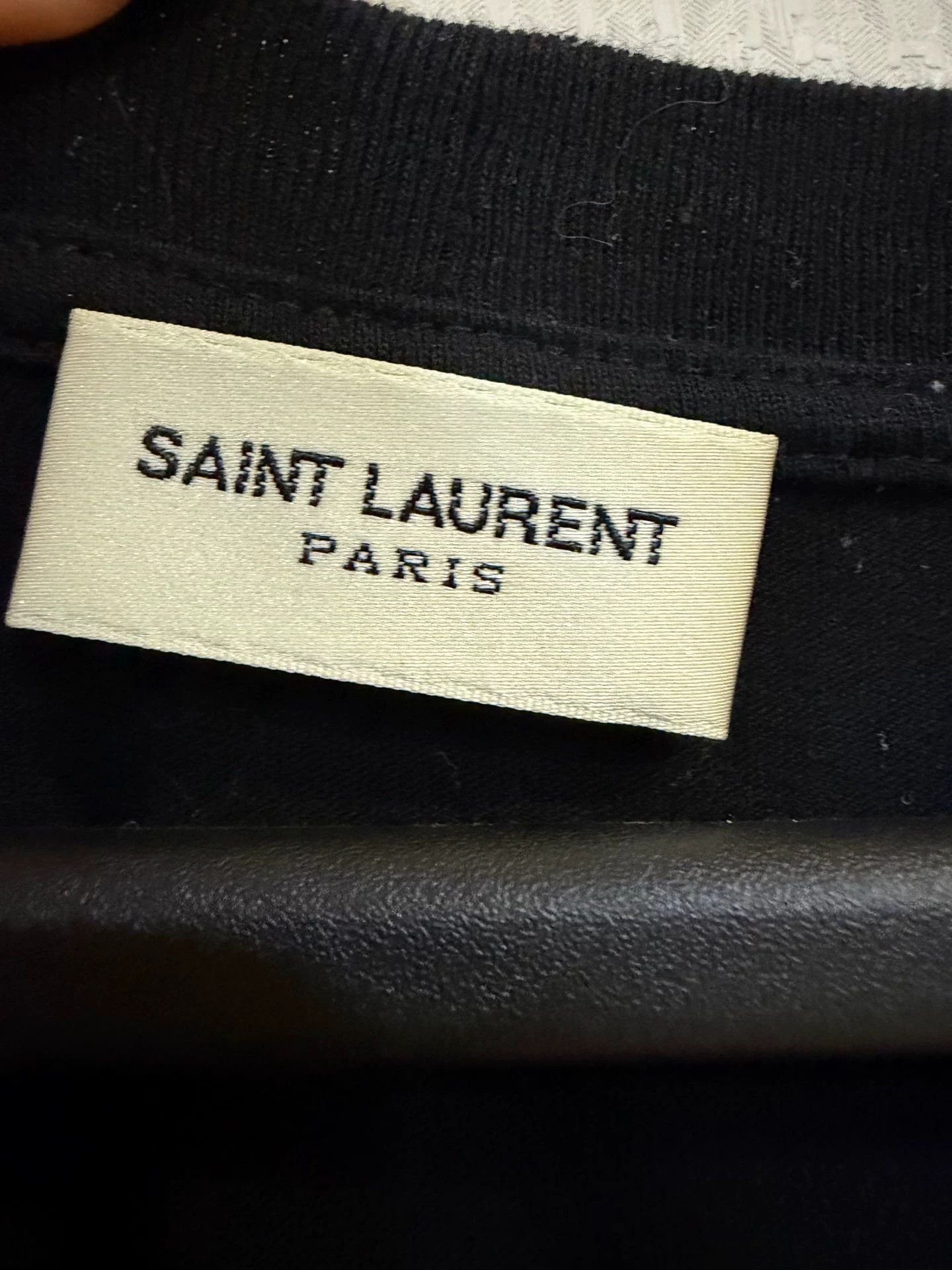 Saint Laurent Paris Saint Laurent Yeah Baby Script T-Shirt Size L Size US L / EU 52-54 / 3 - 4 Thumbnail