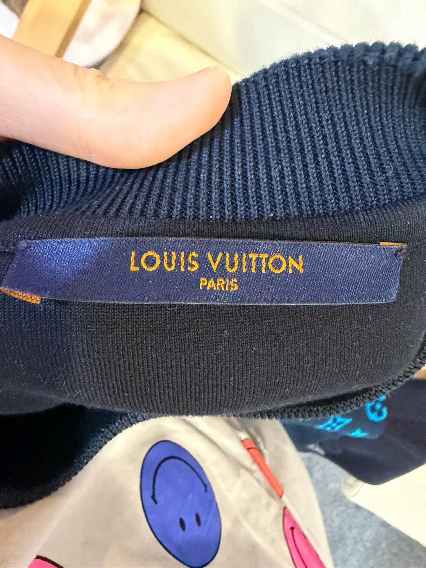Louis Vuitton Louis Vuitton Gradient Monogram Sweatshirt XS Size US XS / EU 42 / 0 - 4 Thumbnail