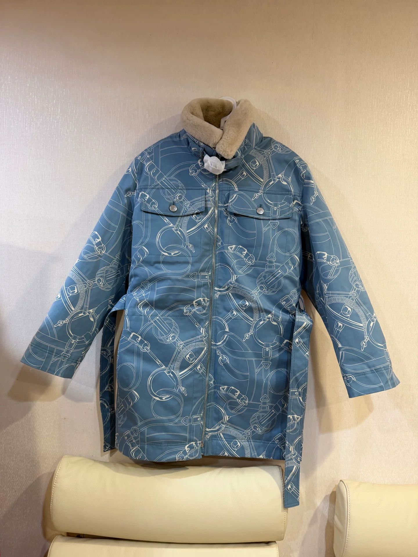 Hermes Hermes Printed Fur Collar Jacket FR 34 Size XS / US 0-2 / IT 36-38 - 2 Thumbnail