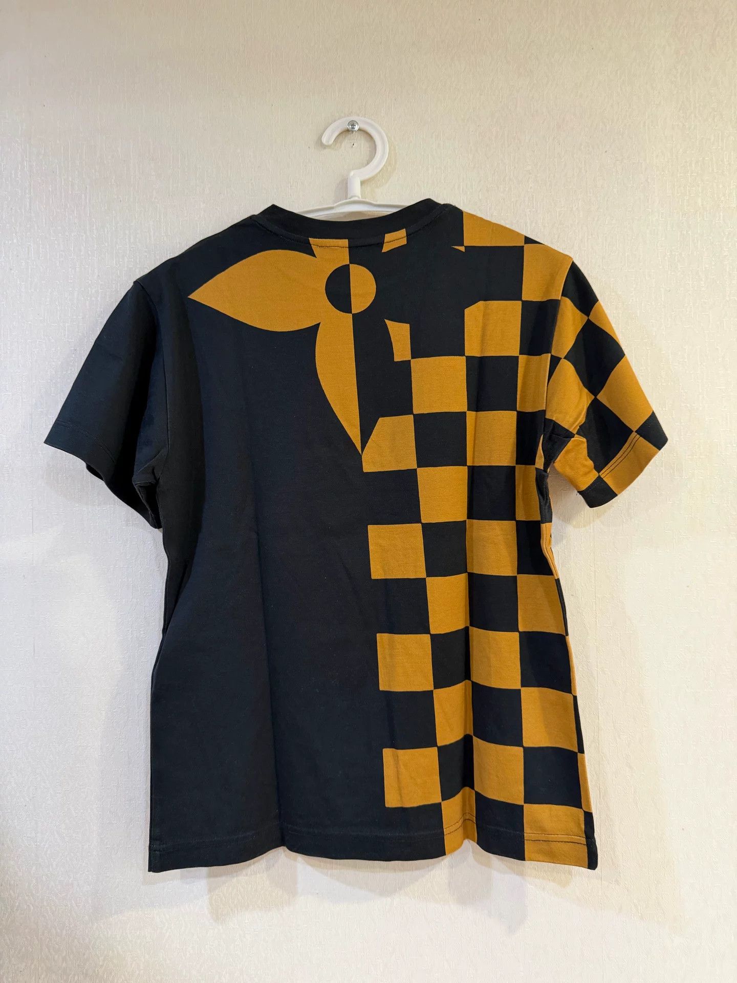 Louis Vuitton Louis Vuitton Damier Checkerboard T-Shirt Size S Size US S / EU 44-46 / 1 - 3 Thumbnail