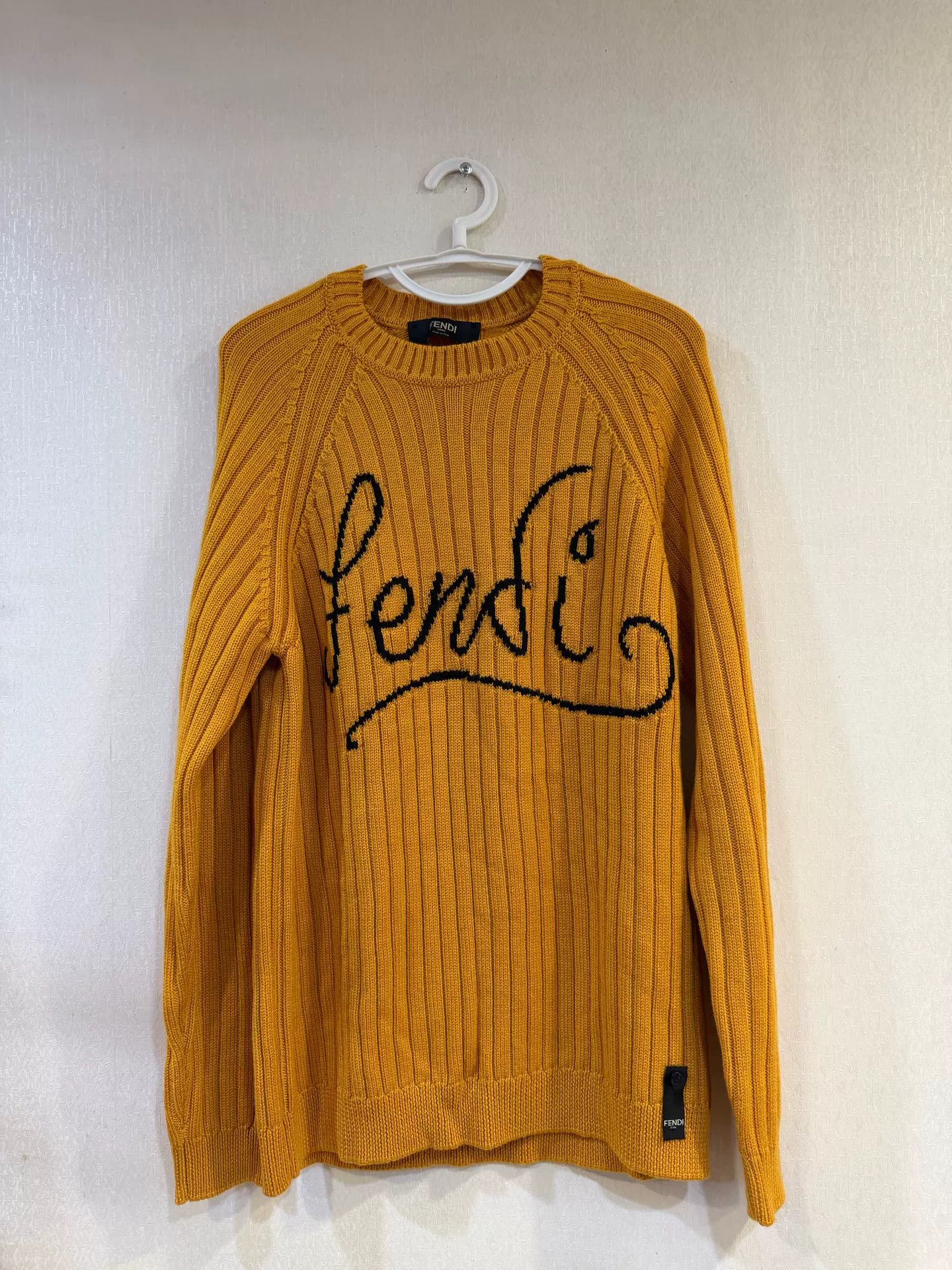 Fendi Fendi Logo Script Ribbed Wool Sweater 48 Size US M / EU 48-50 / 2 - 2 Thumbnail
