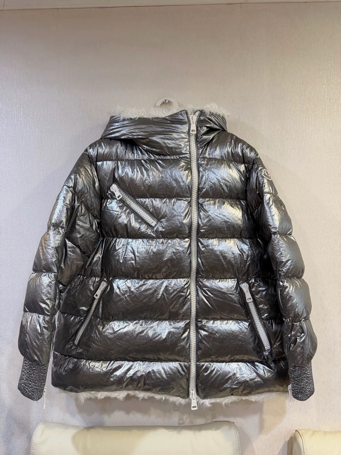 Moncler Moncler Metallic Fur Trim Down Jacket Size 3 Size US L / EU 52-54 / 3 - 2 Thumbnail