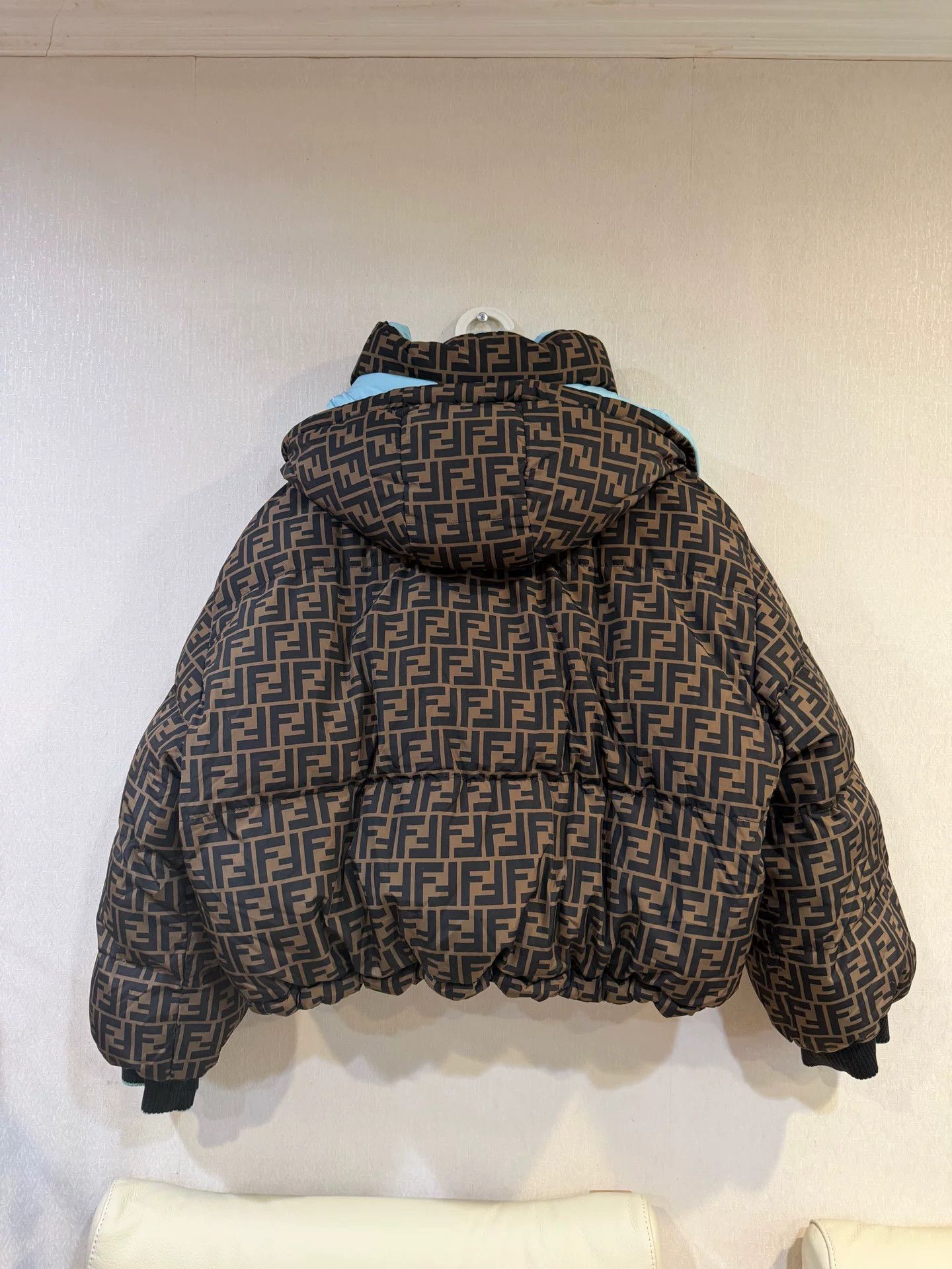 Fendi Fendi Reversible FF Zucca Puffer Jacket M Size US M / EU 48-50 / 2 - 3 Thumbnail