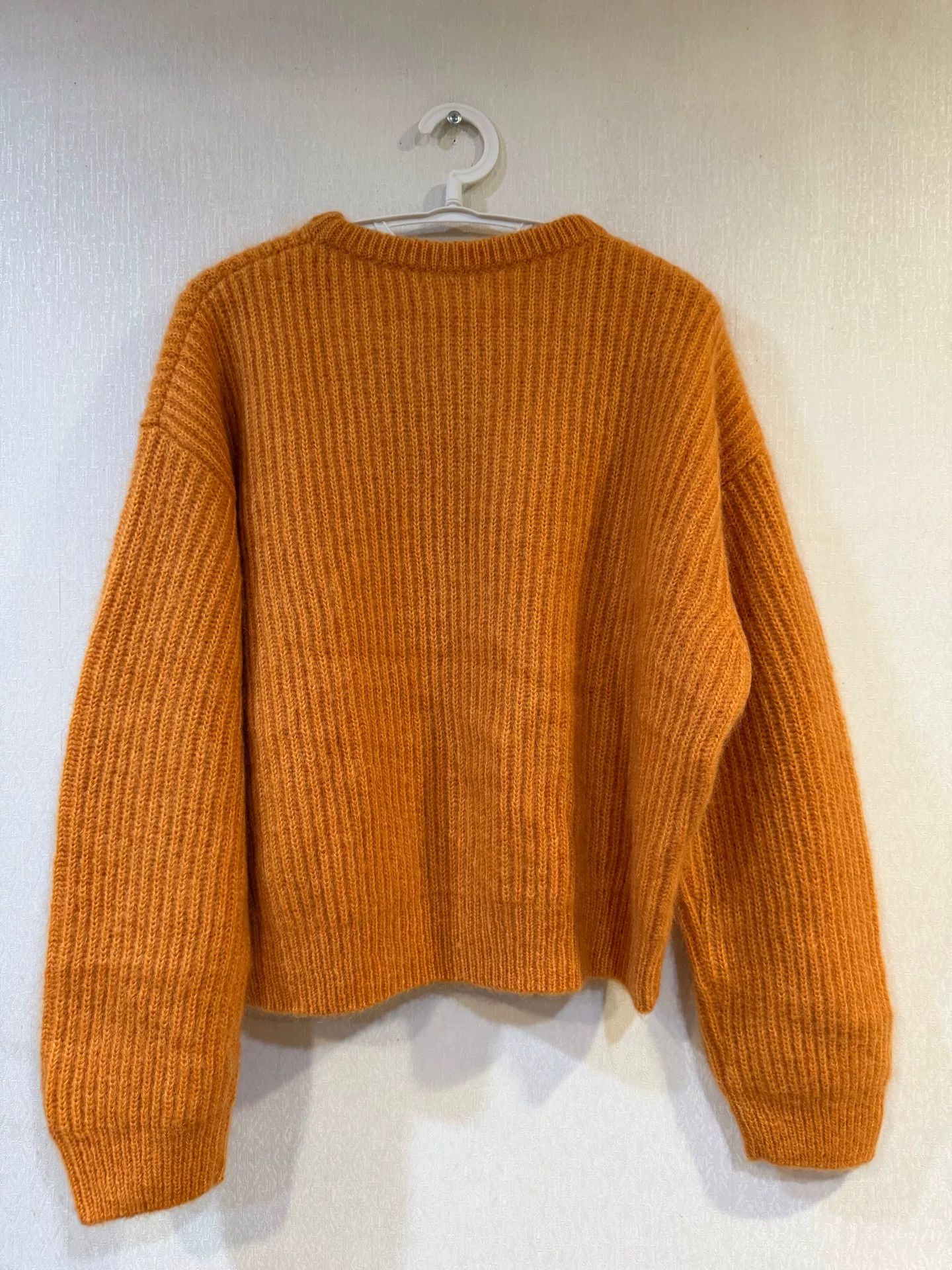 Celine Celine Orange Mohair Silk Sweater S Size S / US 4 / IT 40 - 3 Thumbnail