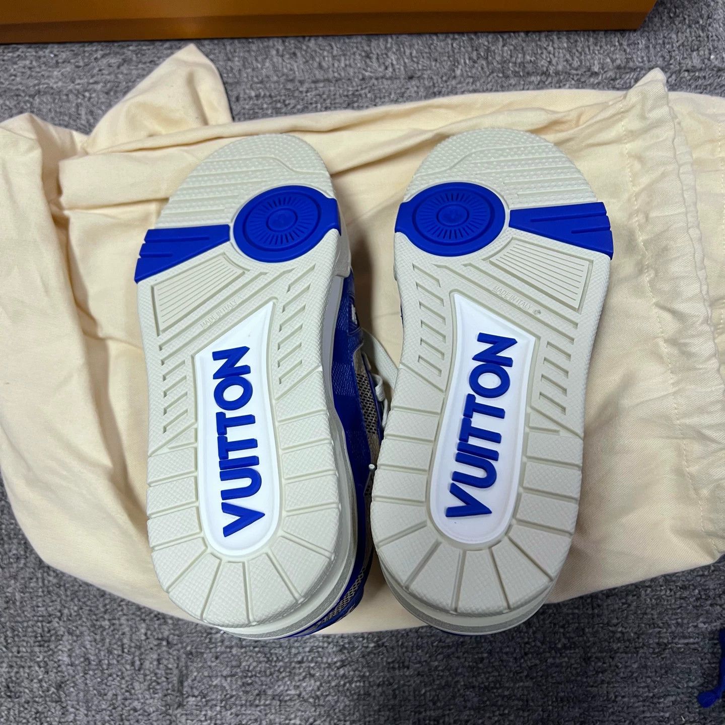 Louis Vuitton Louis Vuitton #54 Blue Beige Trainer Sneakers 3.5 Size US 5 / EU 37 - 6 Thumbnail