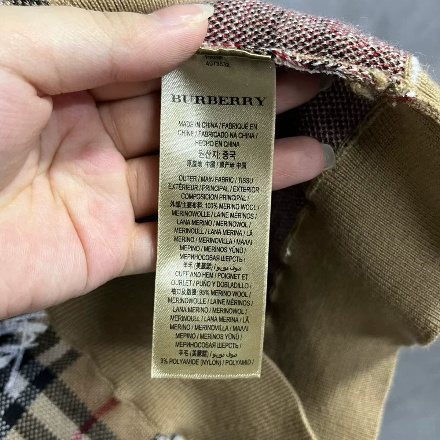 Burberry Burberry Scribble Check Merino Wool Sweater Size M Size US M / EU 48-50 / 2 - 4 Thumbnail