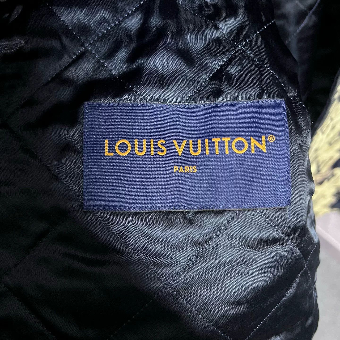 Louis Vuitton Louis Vuitton Craggy Monogram Denim Jacket Size 52 Size US L / EU 52-54 / 3 - 3 Thumbnail