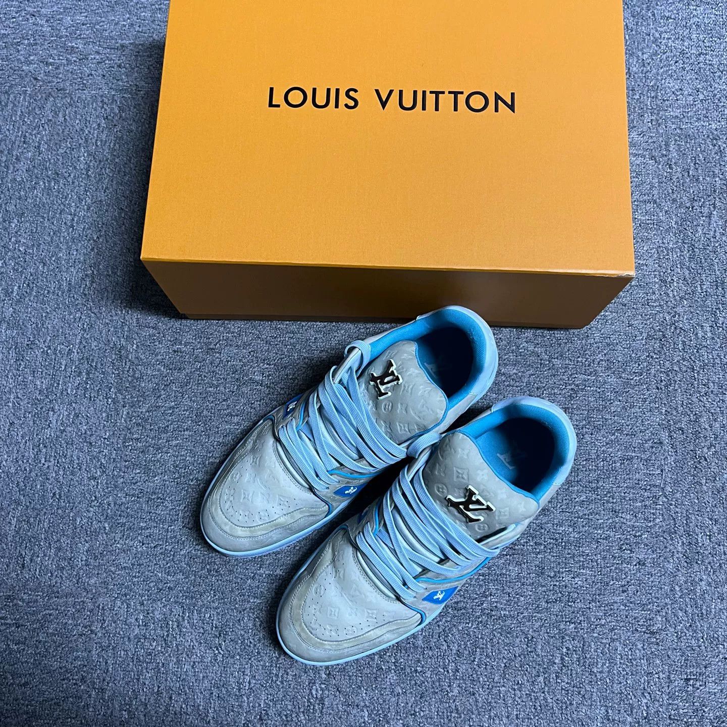Louis Vuitton Louis Vuitton Monogram Trainer Sneakers Size 9 Size US 10 / EU 43 - 2 Thumbnail