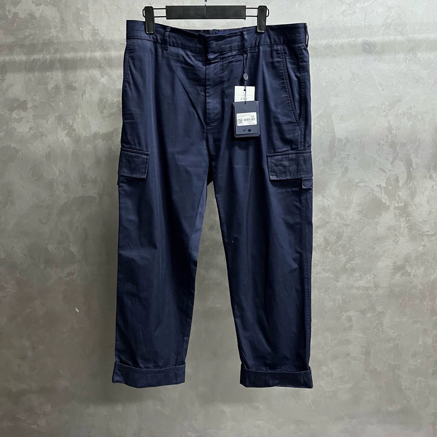 Louis Vuitton Louis Vuitton Navy Cotton Cargo Pants Size 52 Size US 36 / EU 52 - 2 Thumbnail