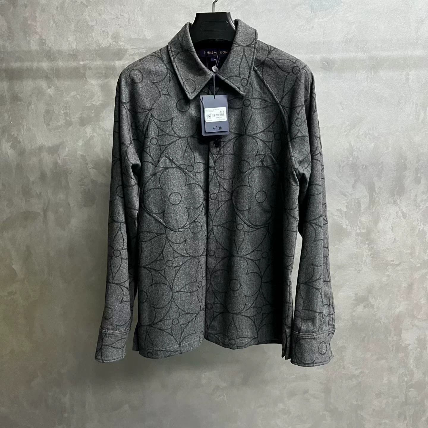 Louis Vuitton Louis Vuitton Monogram Craggy Denim Jacket Size M Size US M / EU 48-50 / 2 - 2 Thumbnail