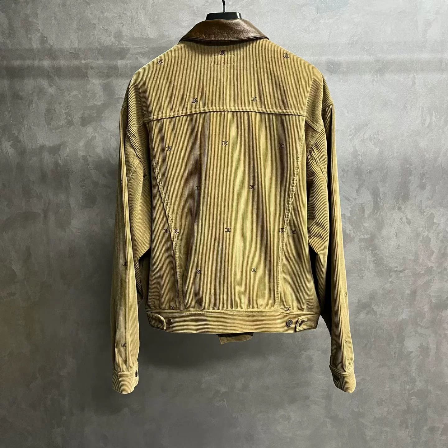 Celine Celine Embroidered Corduroy Jacket L Size US L / EU 52-54 / 3 - 6 Thumbnail